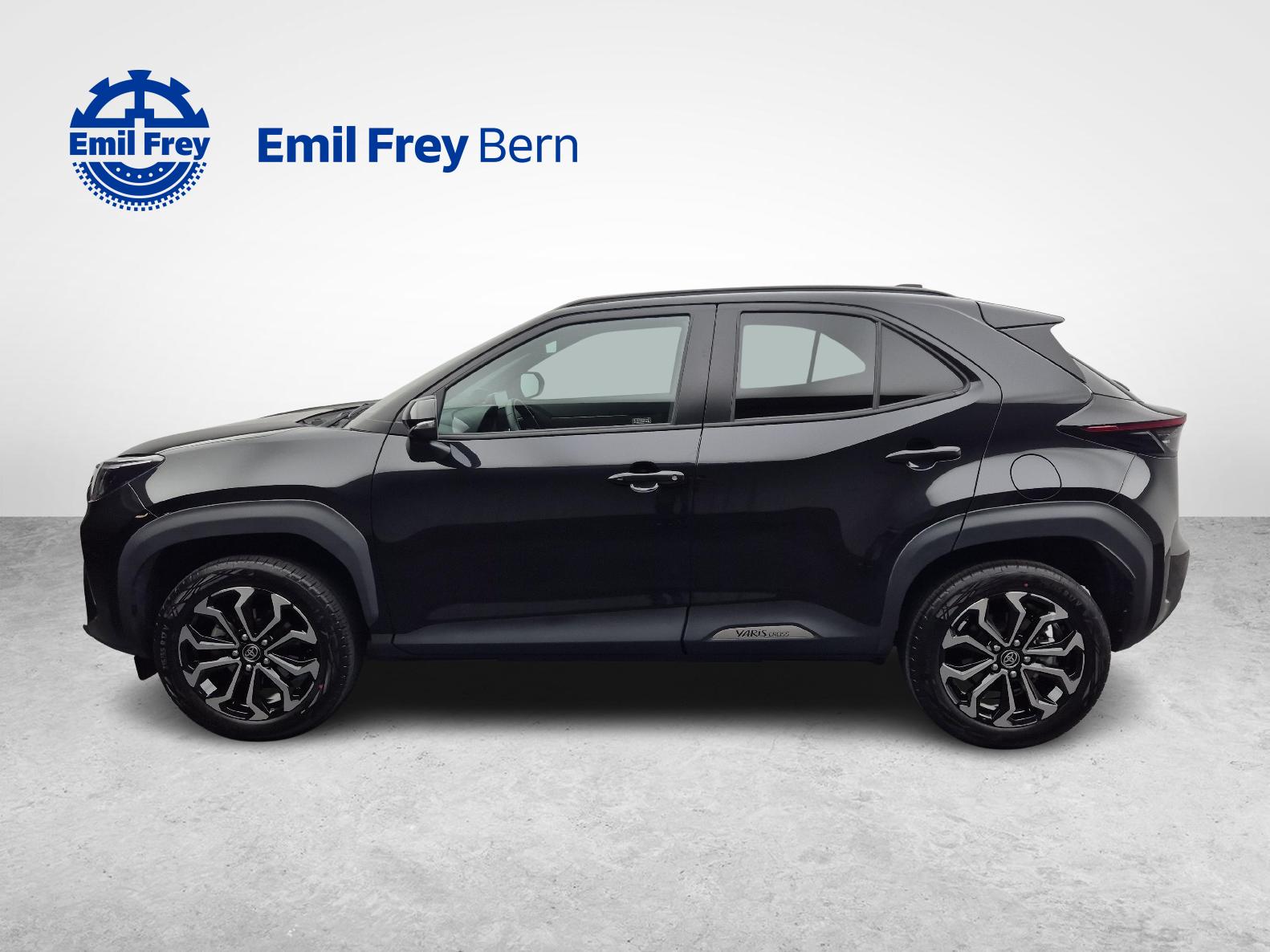 TOYOTA Yaris Cross 1.5 VVT-i HSD Trend AWD-i-image-1