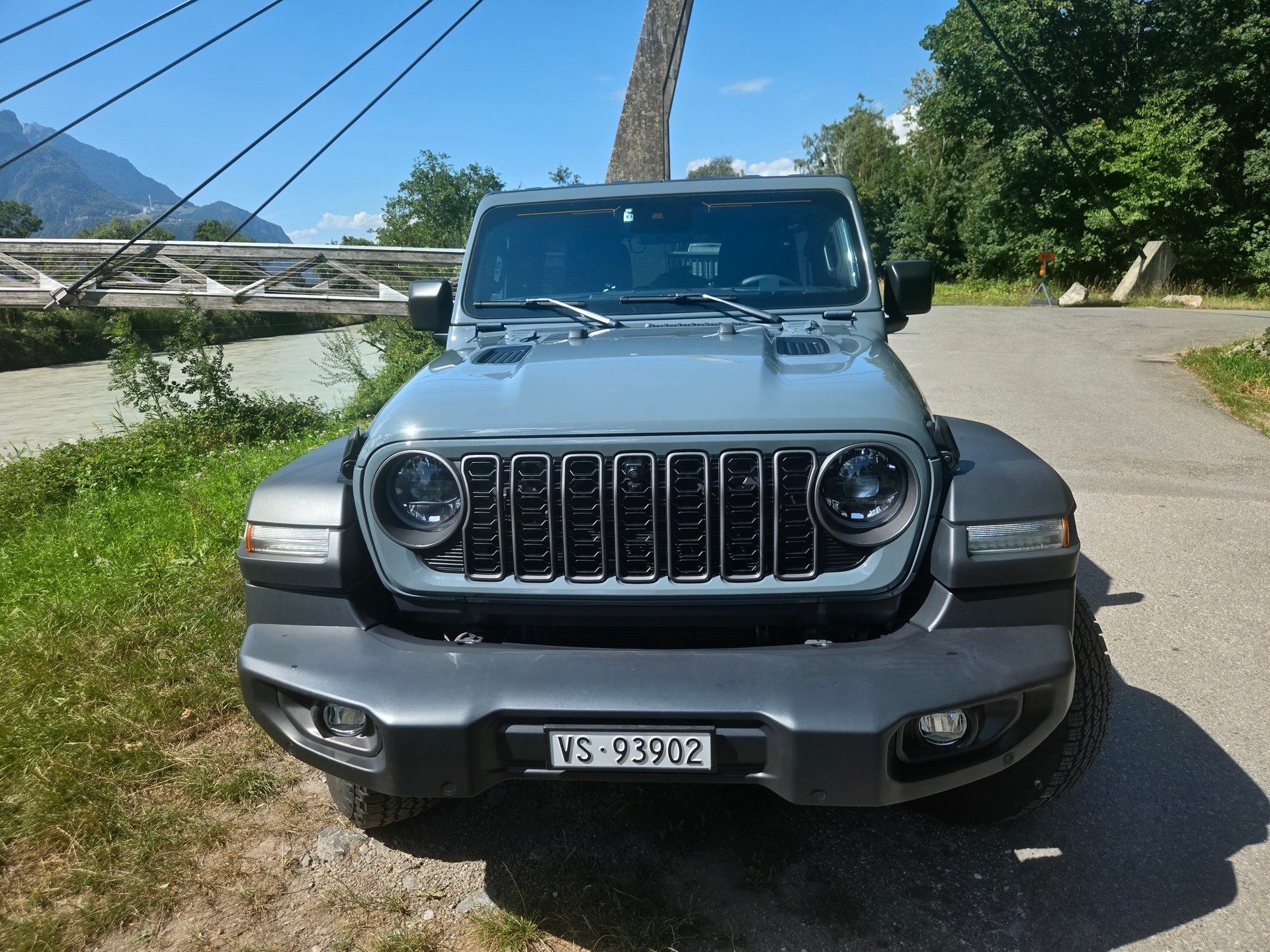 JEEP 2.0 Turbo Rubicon Unlimited-image-1