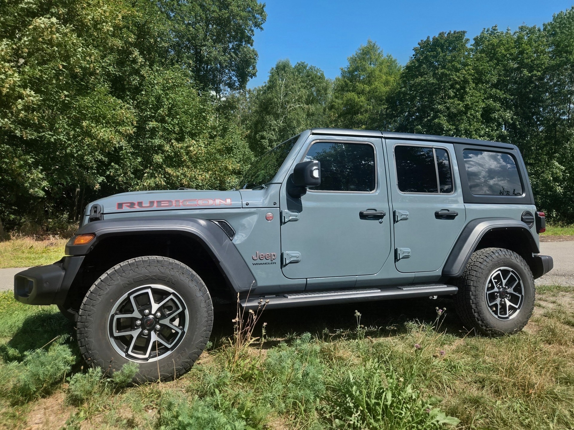 JEEP 2.0 Turbo Rubicon Unlimited-image-2
