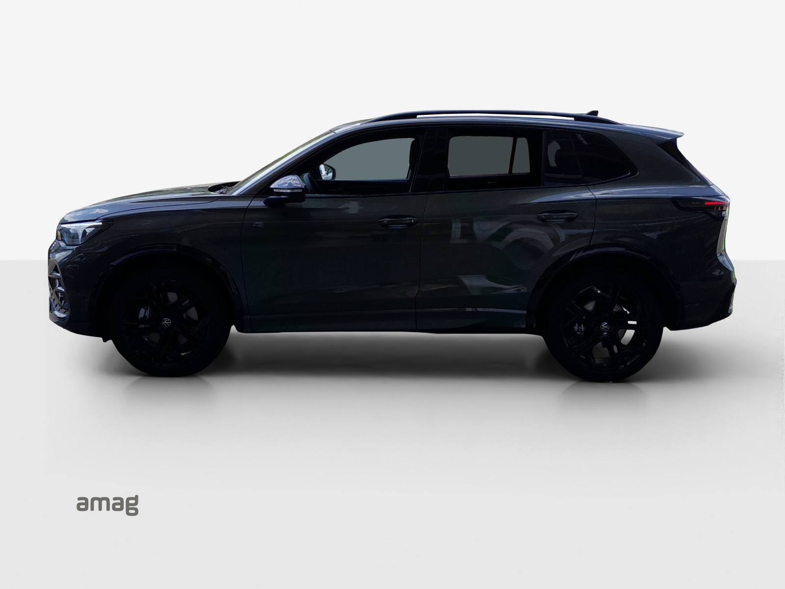 VW Tiguan 2.0 TSI DSG R-Line Plus 4Motion-image-1
