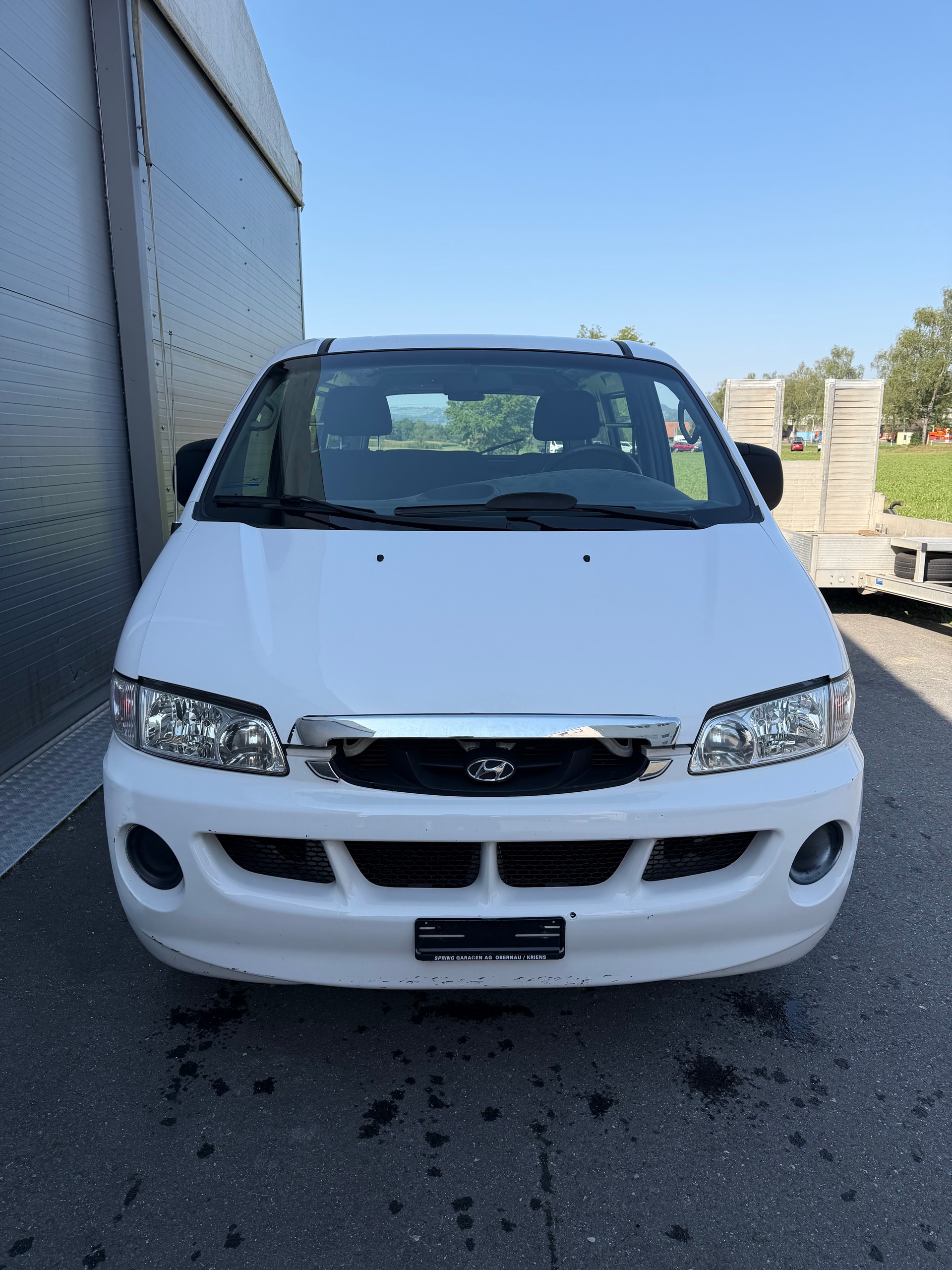 HYUNDAI H-1 Deluxe 2.4-image-4