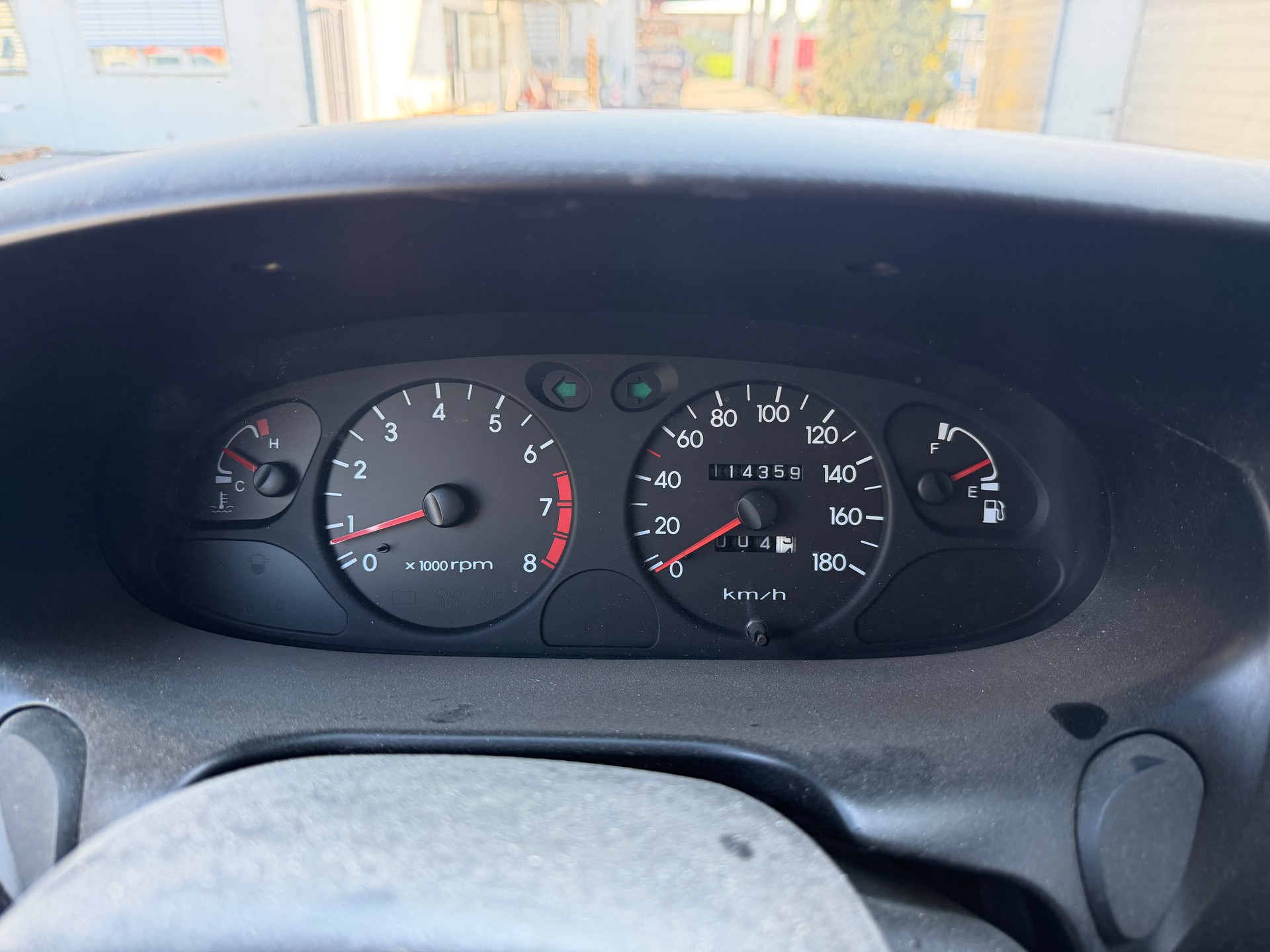 HYUNDAI H-1 Deluxe 2.4-image-8