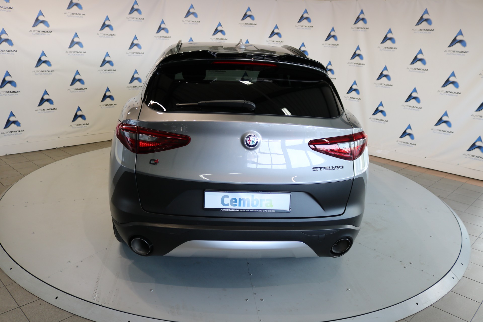ALFA ROMEO Stelvio 2.0 Executive Q4 Automatic-image-19