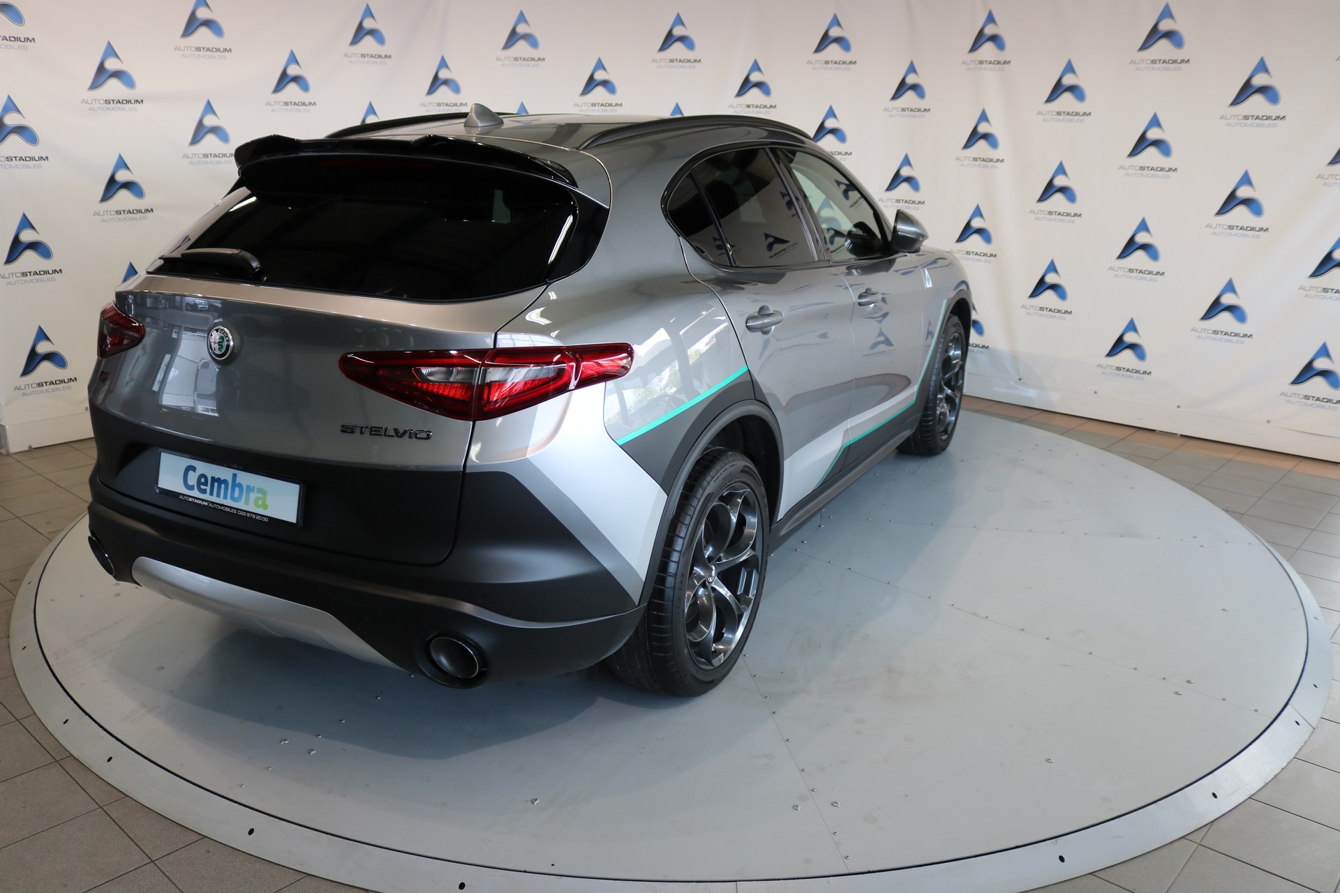 ALFA ROMEO Stelvio 2.0 Executive Q4 Automatic-image-21
