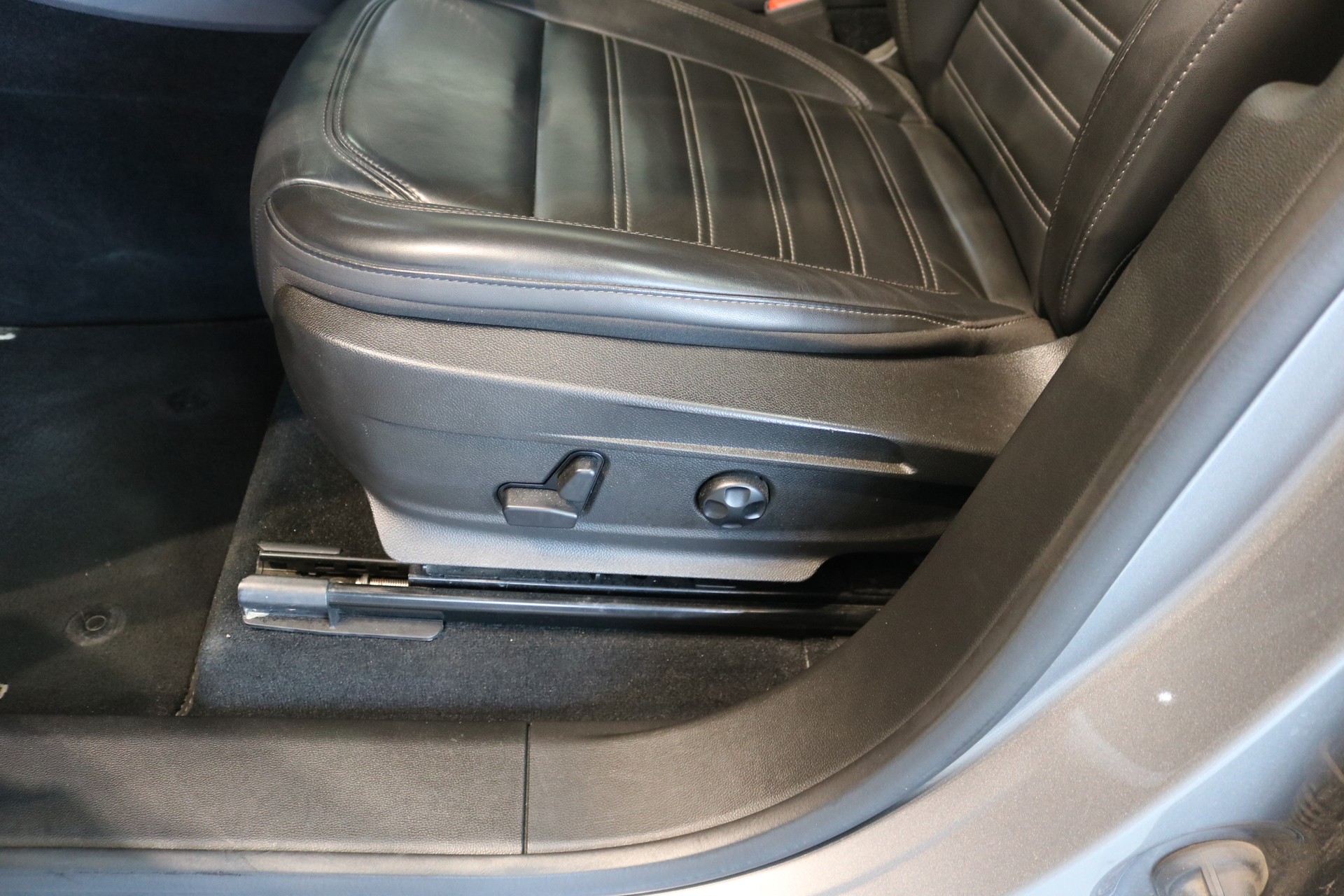 ALFA ROMEO Stelvio 2.0 Executive Q4 Automatic-image-42