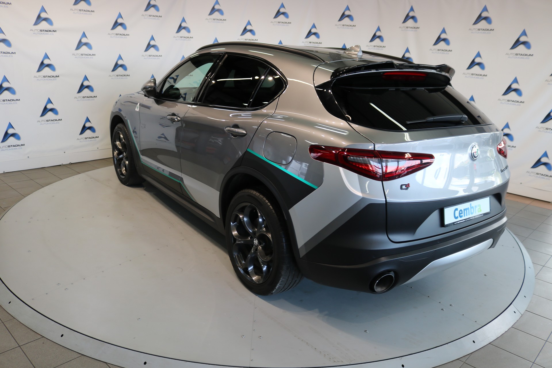 ALFA ROMEO Stelvio 2.0 Executive Q4 Automatic-image-17