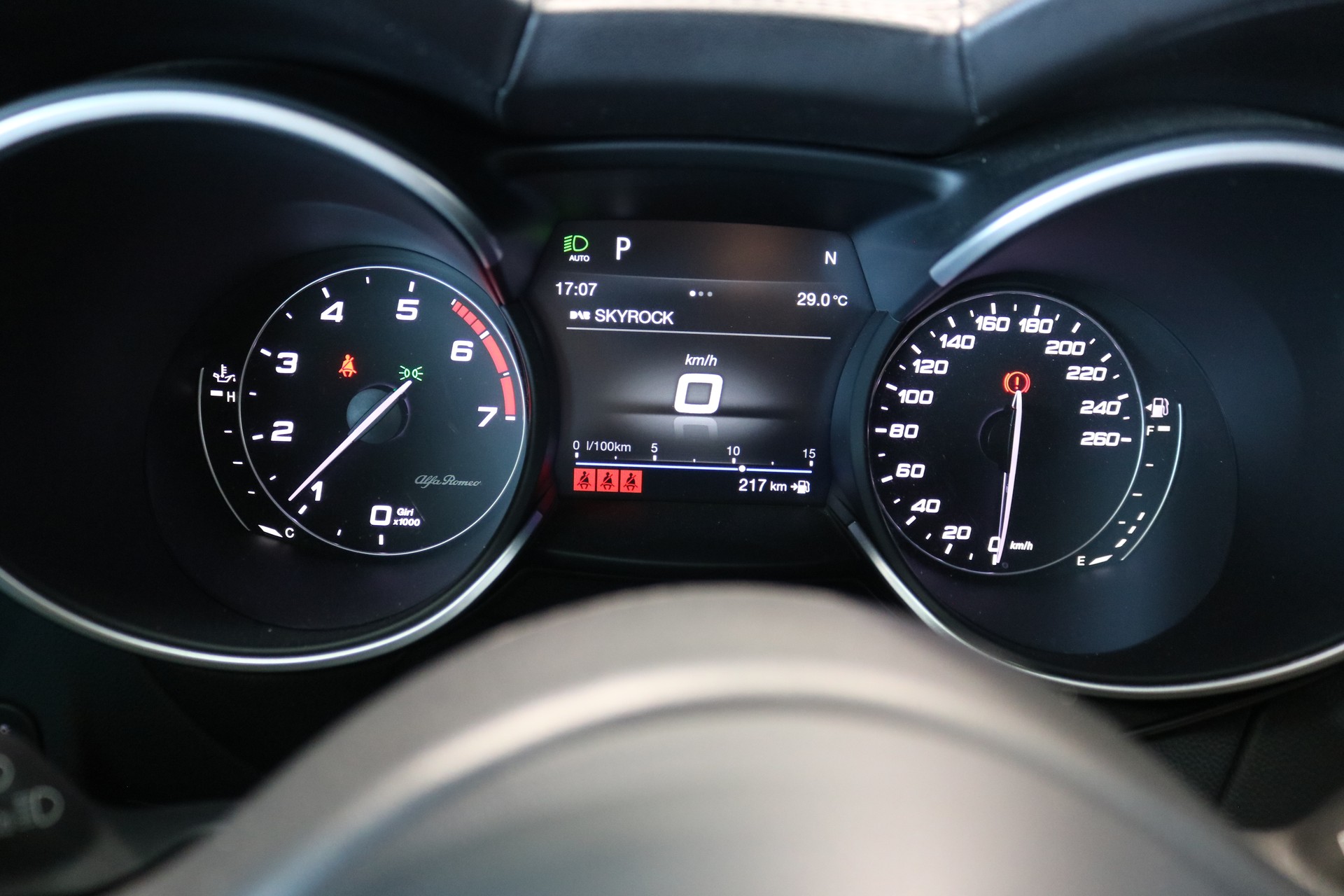 ALFA ROMEO Stelvio 2.0 Executive Q4 Automatic-image-49