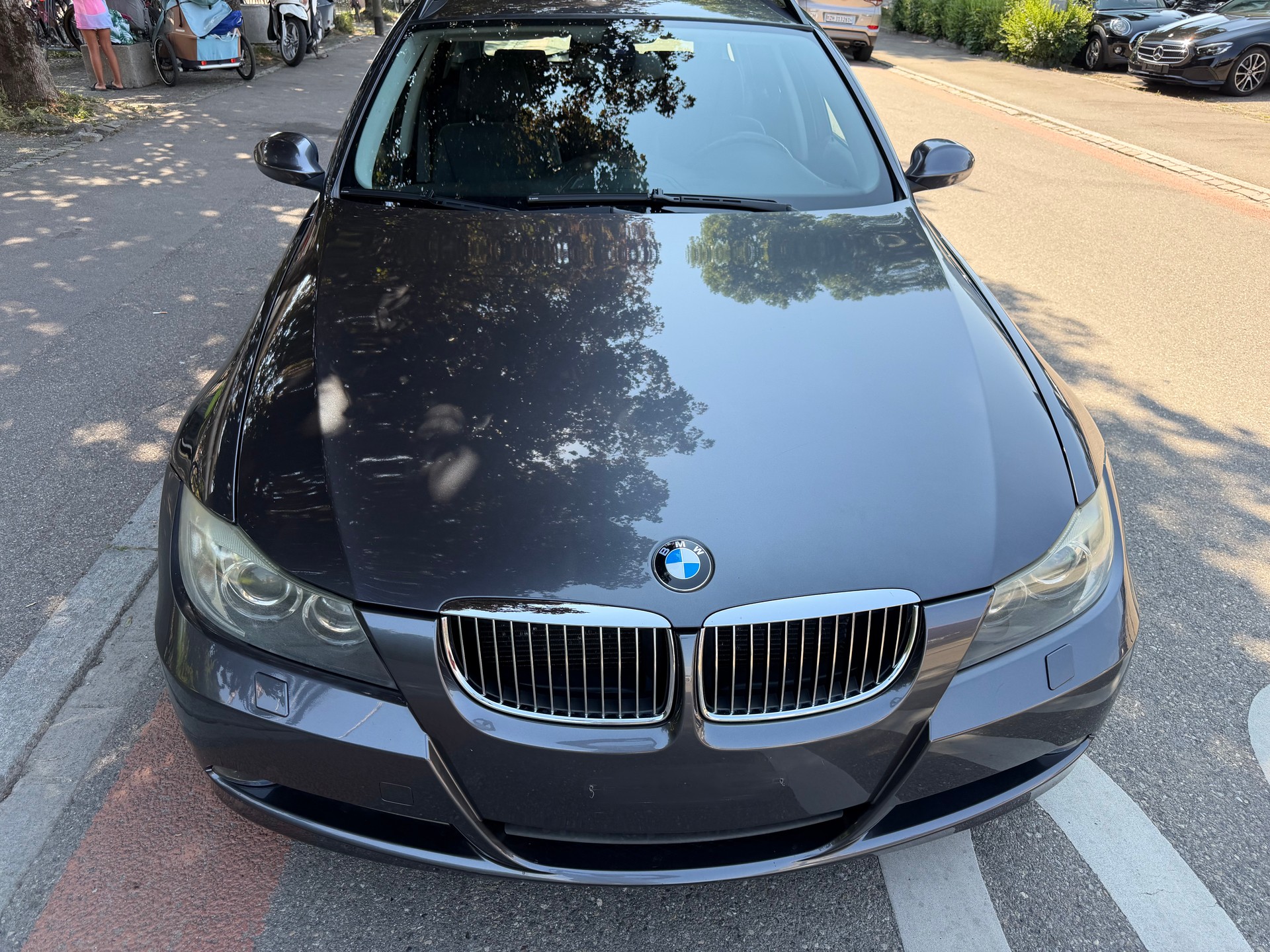 BMW 325xi Touring-image-0