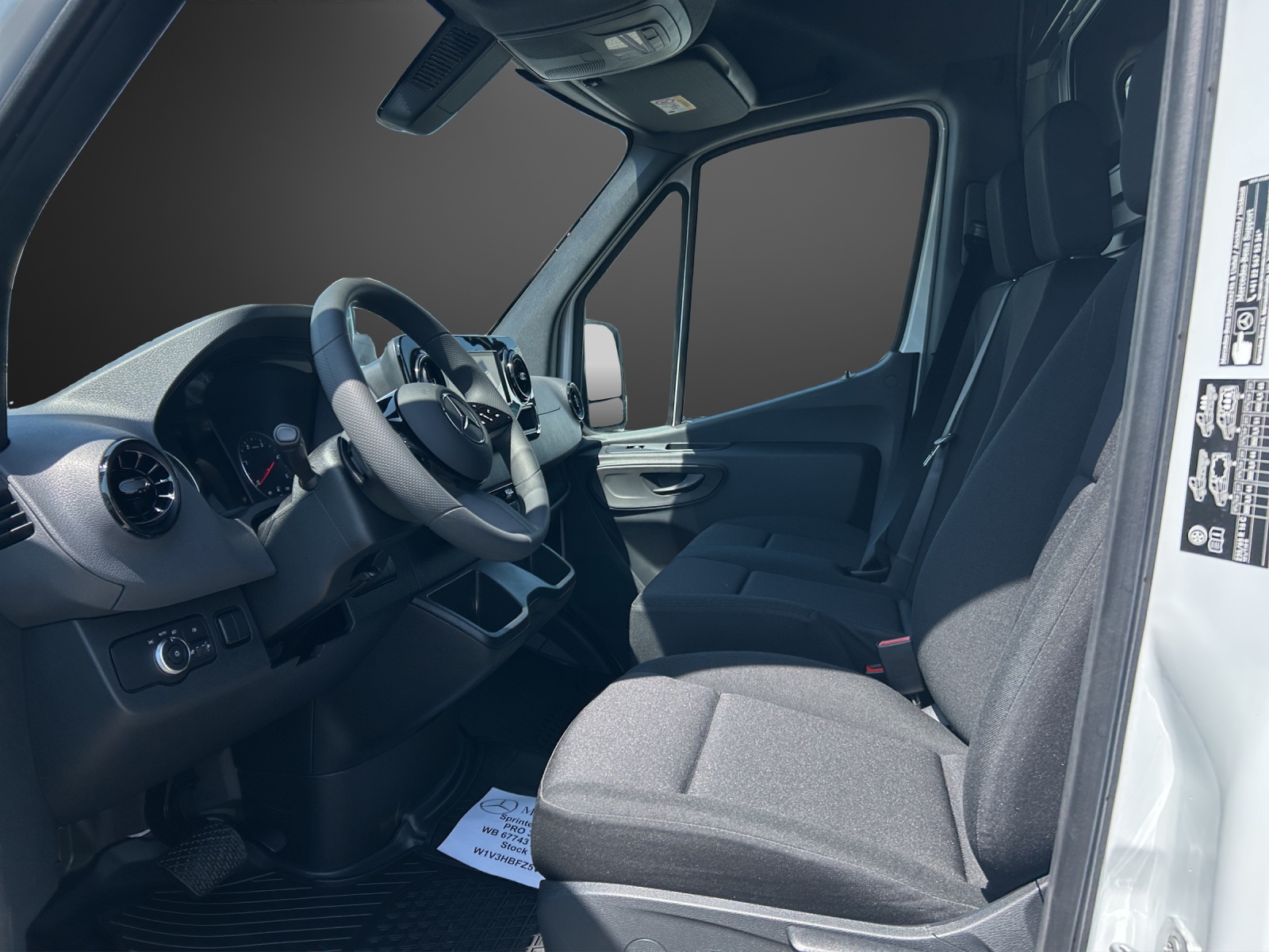 MERCEDES-BENZ Sprinter 315 CDI Standard 9G-TRONIC-image-9