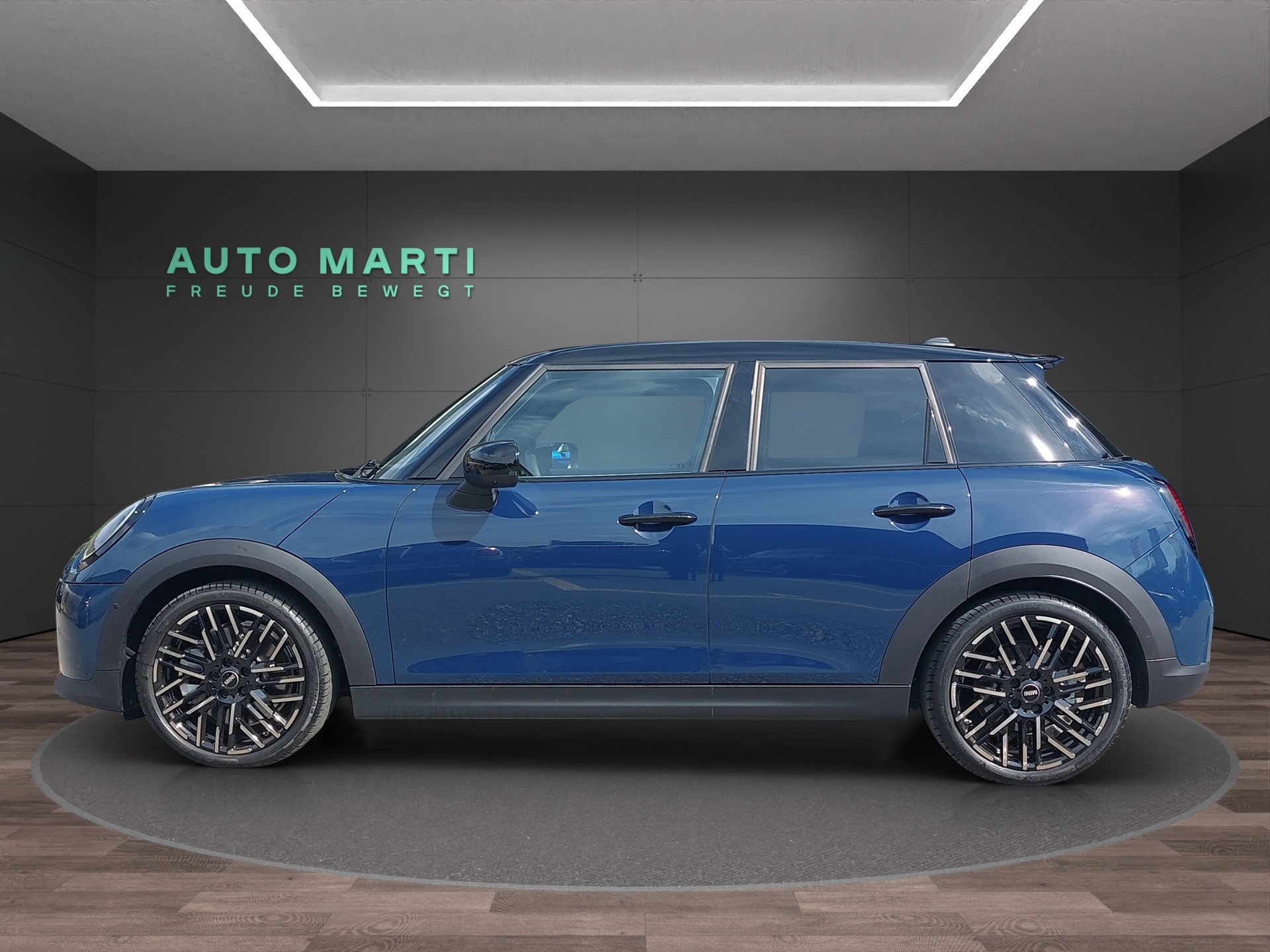 MINI F65 2.0i Cooper S-image-1