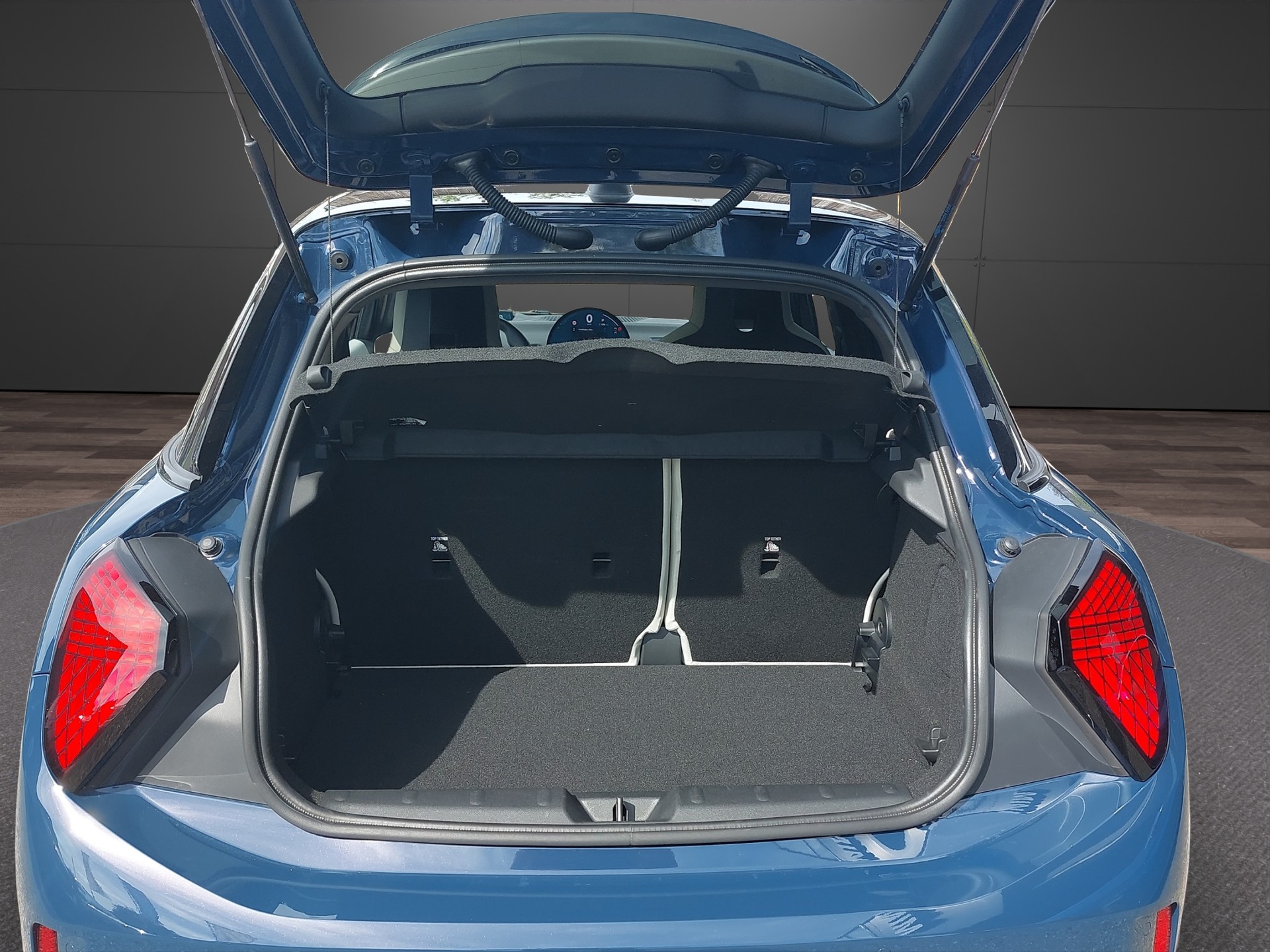 MINI F65 2.0i Cooper S-image-14