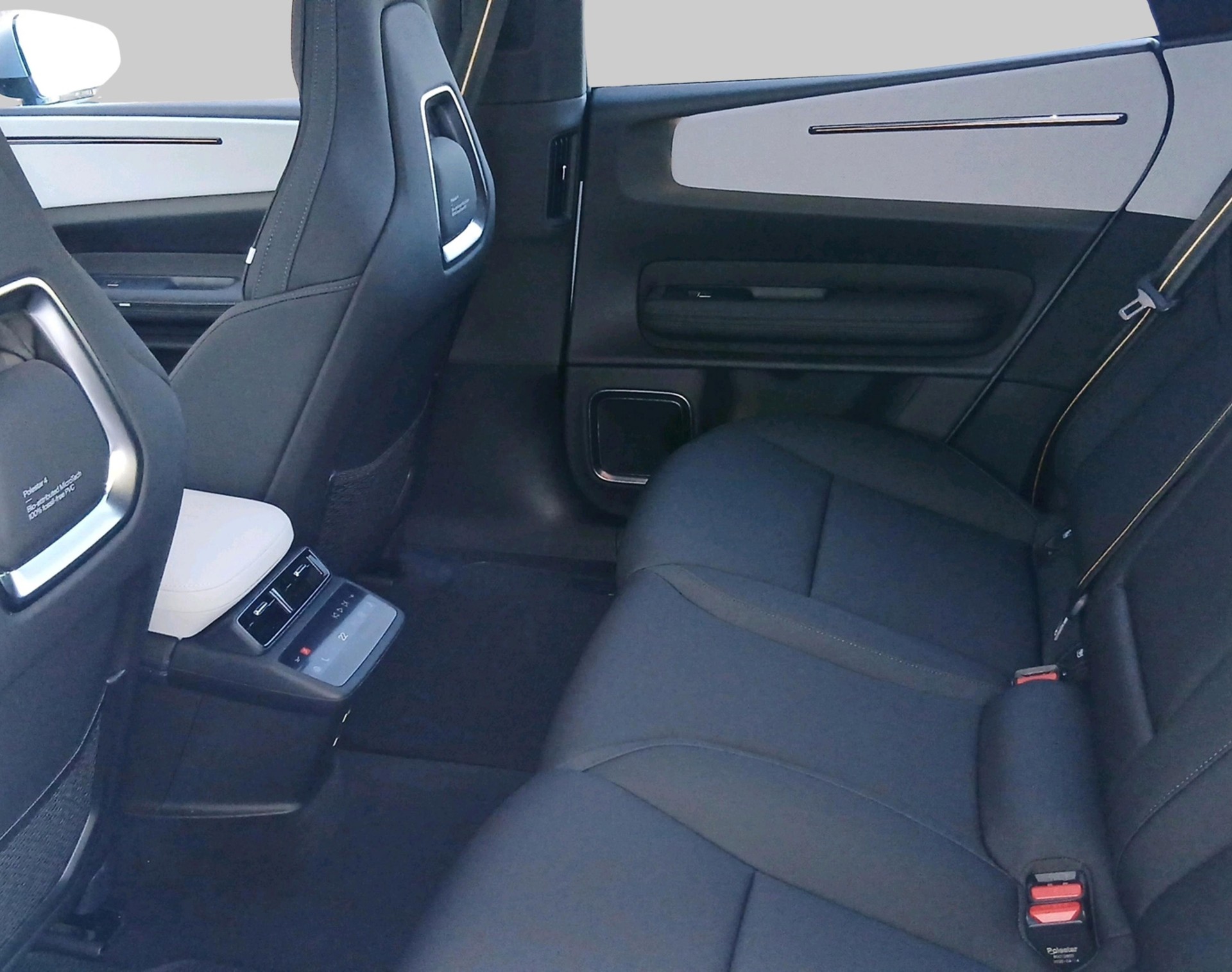POLESTAR 4 Long Range Dual Motor Prime-image-3