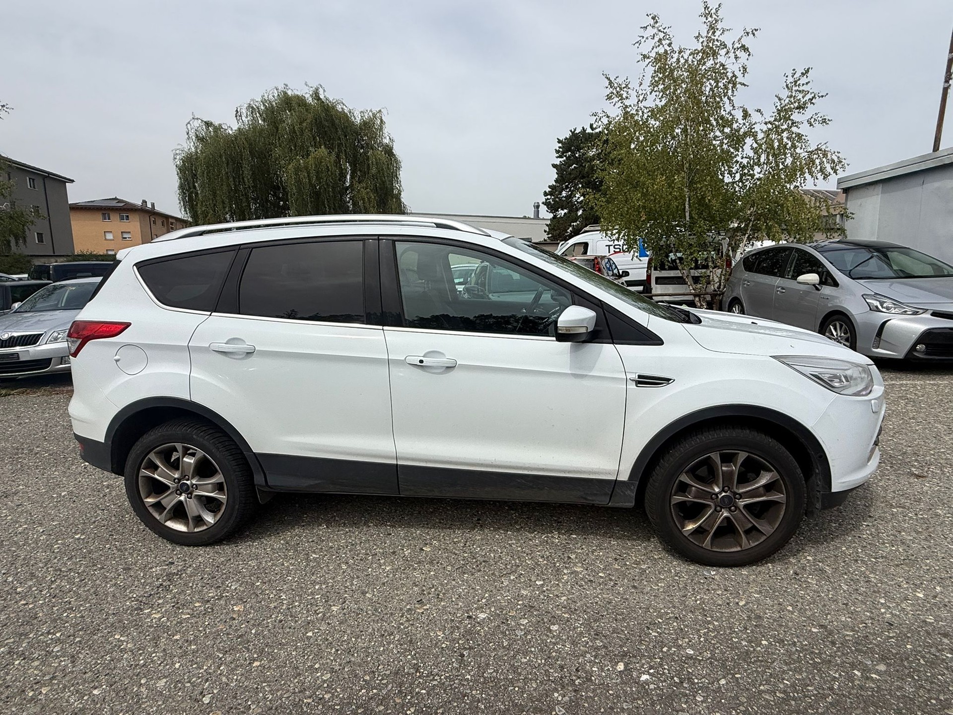 FORD Kuga 1.6 SCTi Titanium 4WD Automatic-image-5