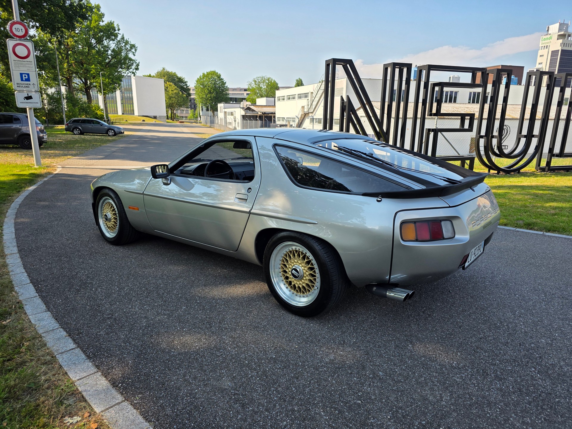 PORSCHE 4.7 S