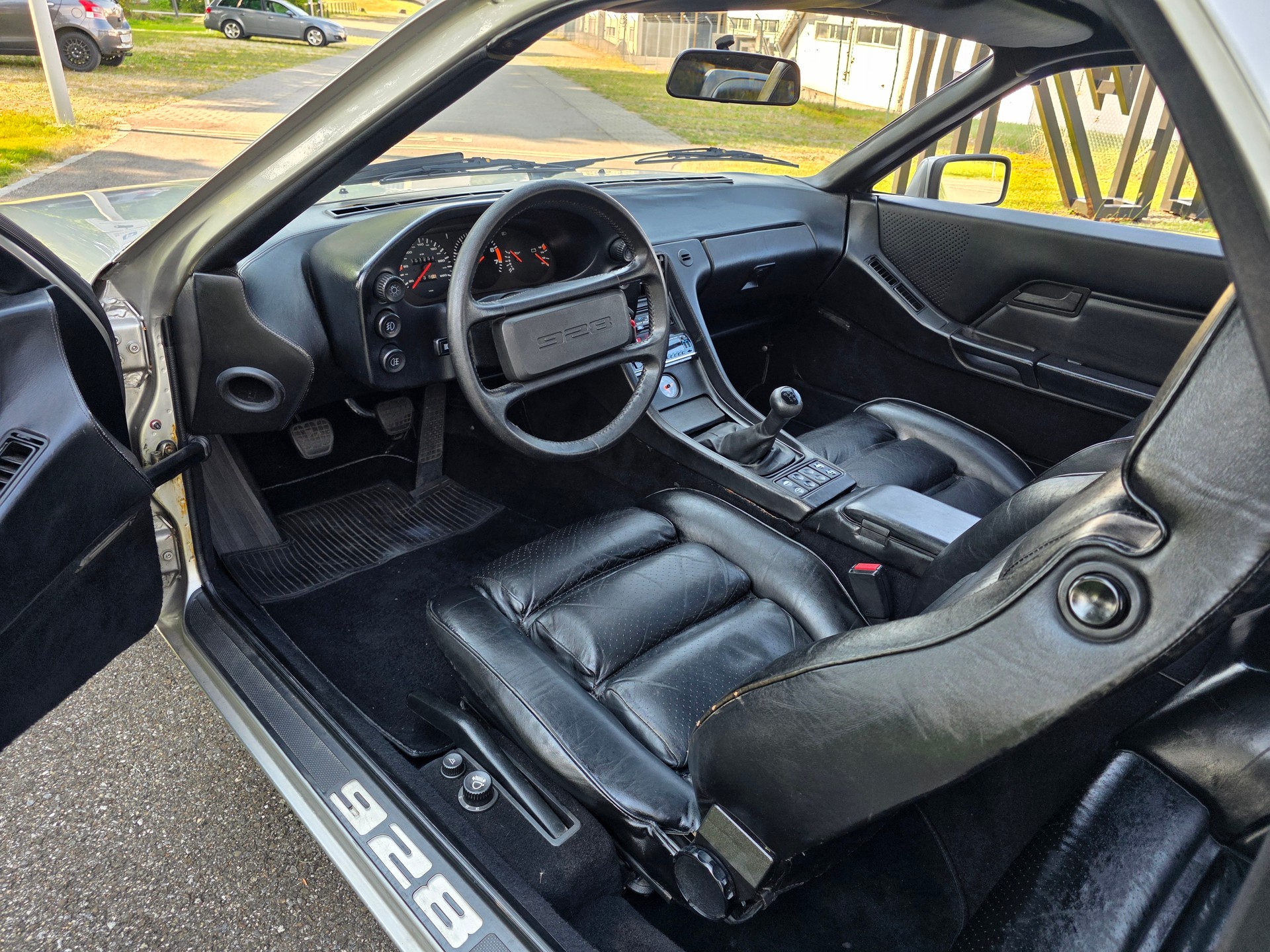 PORSCHE 4.7 S-image-4