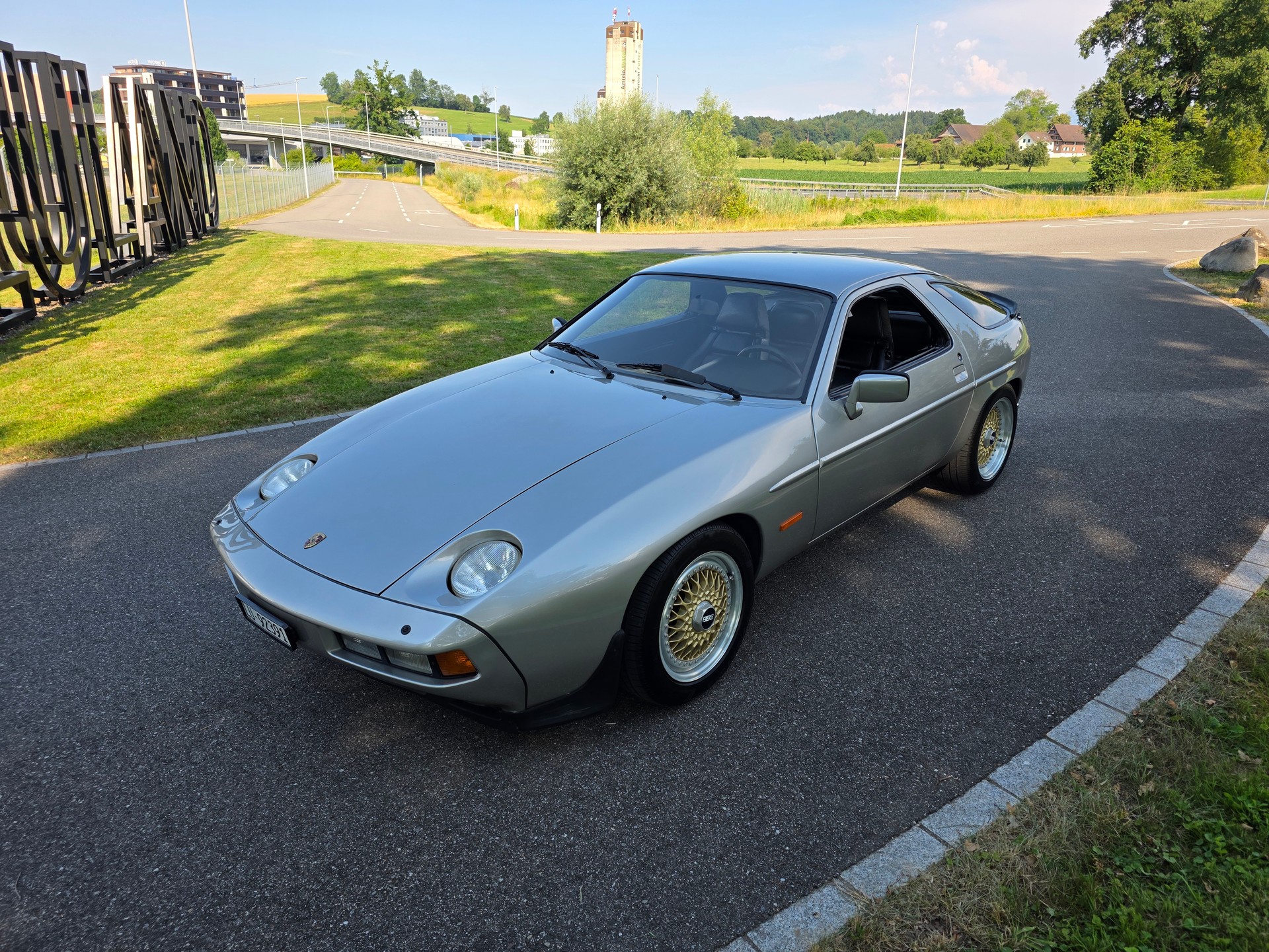PORSCHE 4.7 S-image-1
