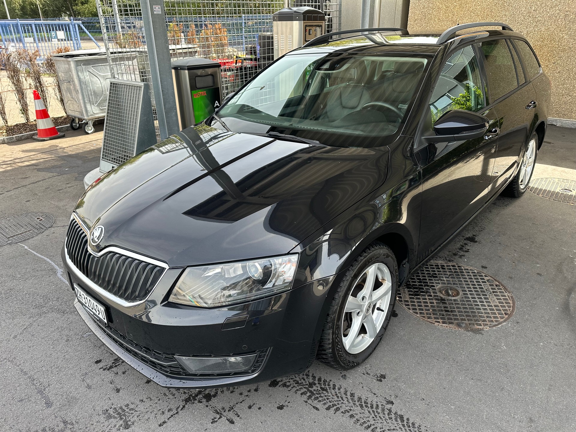 SKODA Octavia Combi 1.8 TSI Fresh 4x4 DSG