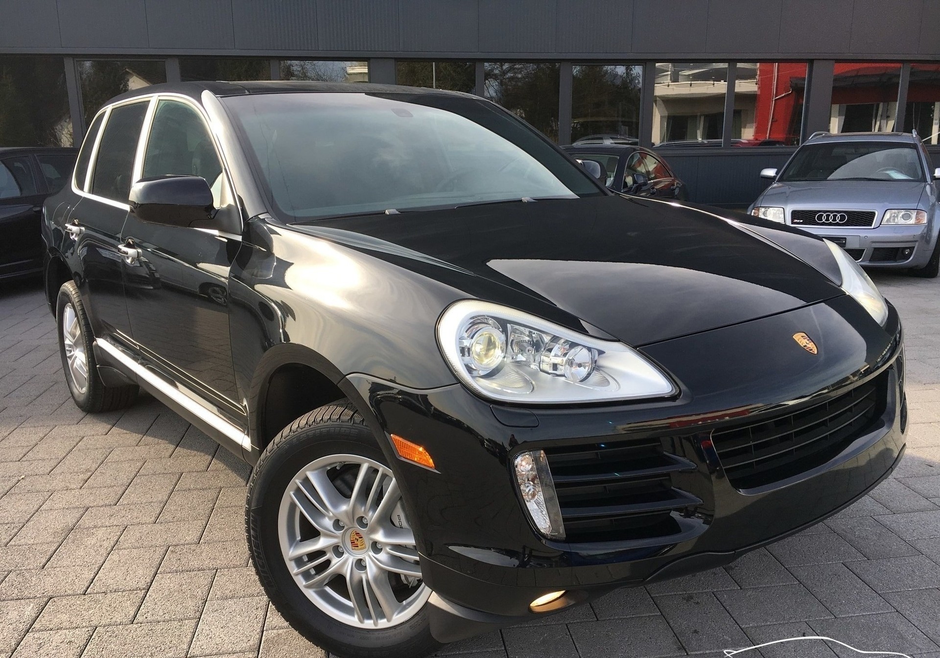 PORSCHE S4.8-image-2