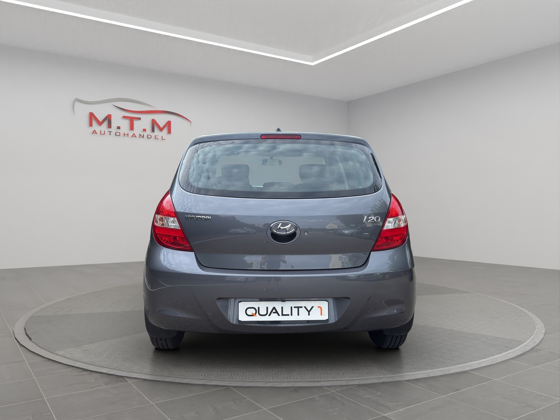 HYUNDAI i20 1.2 Comfort-image-9
