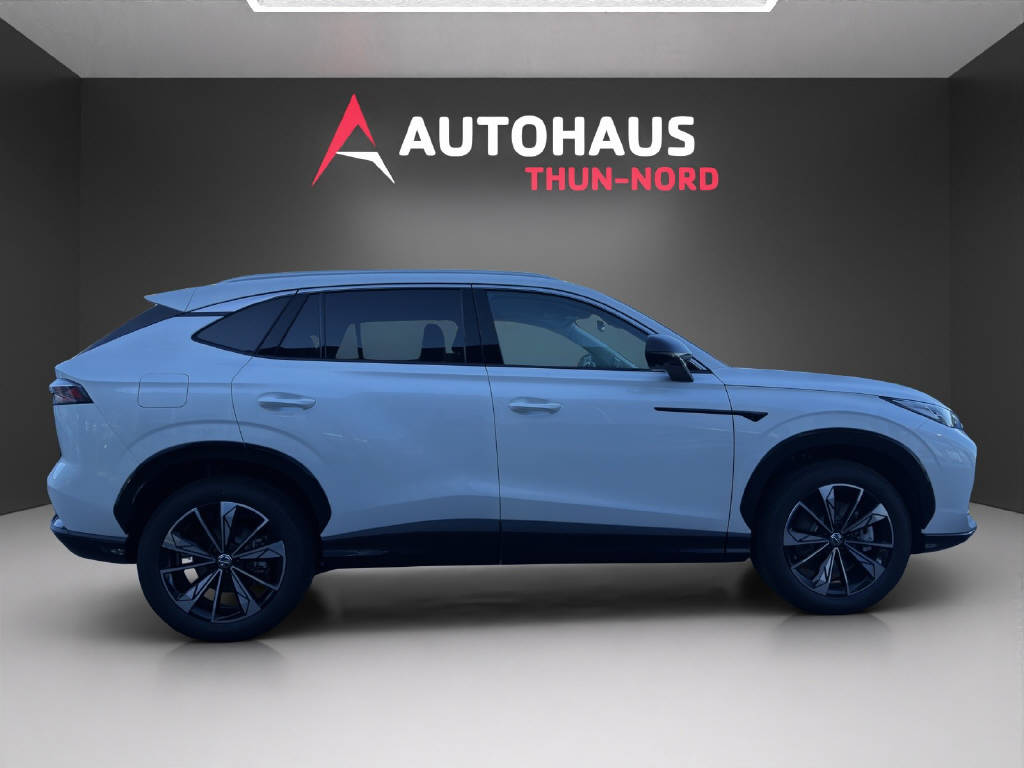 MG HS 1.5 Hybrid Luxury-image-5