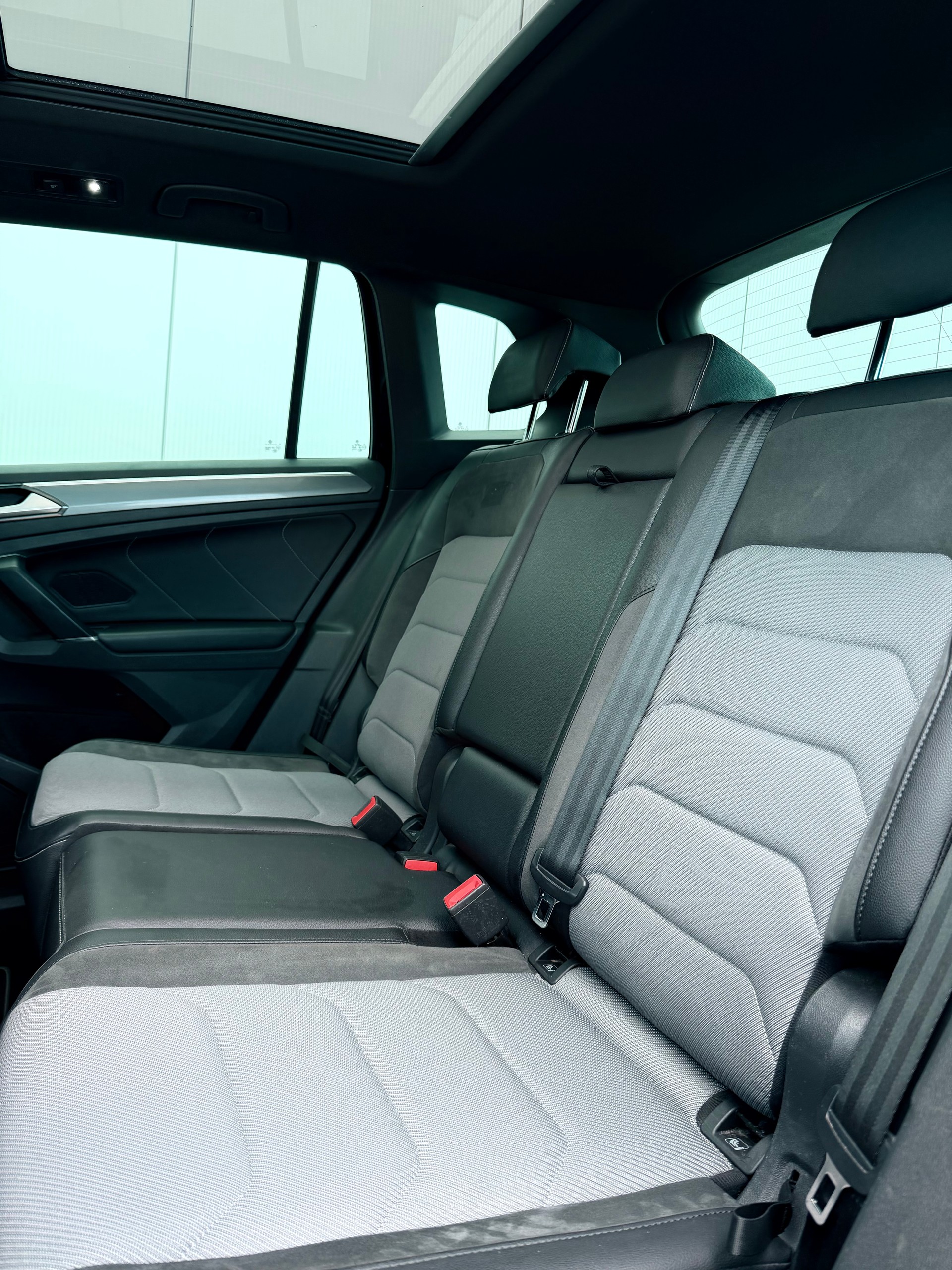 VW Tiguan 2.0TSI Highline 4Motion DSG-image-6