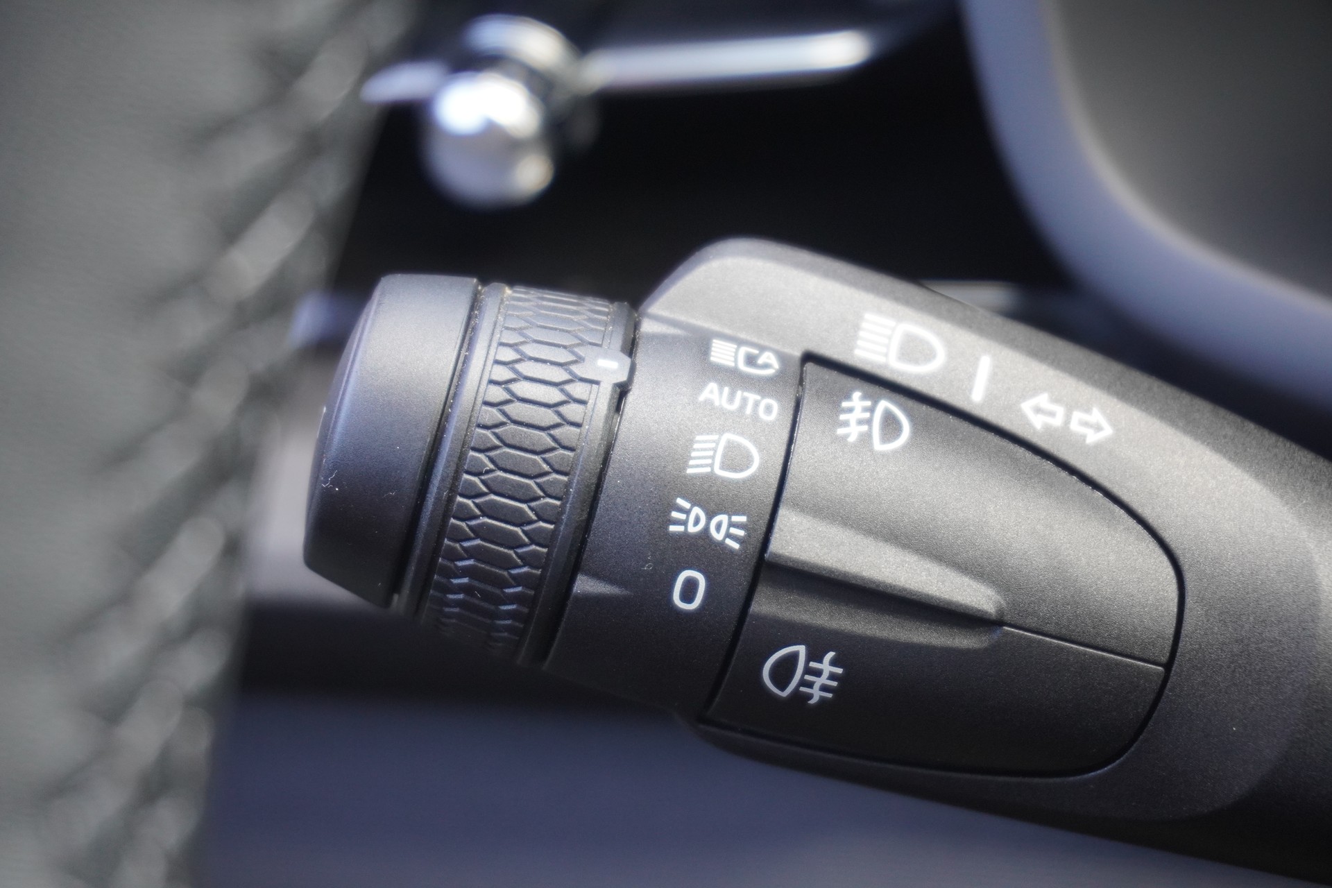 POLESTAR Polestar 2 Long Range Dual 82 kWh 350kW Performance Paket!!!-image-33