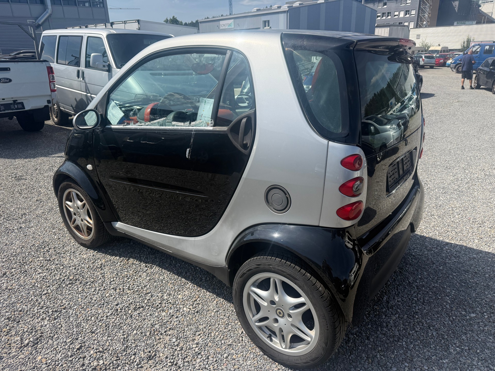 SMART fortwo pulse-image-3