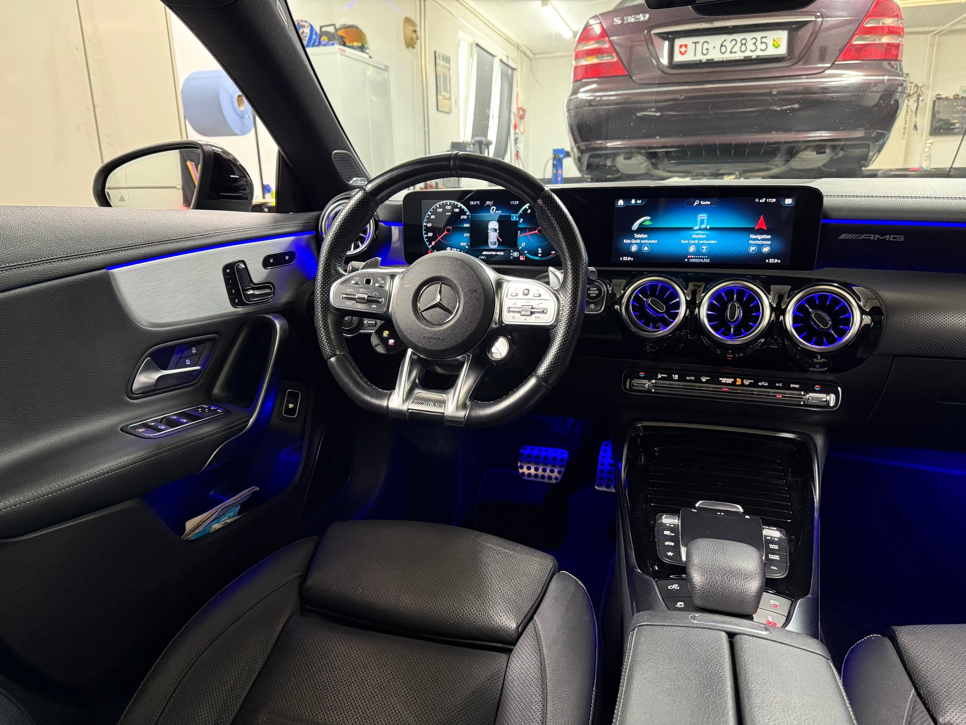 MERCEDES-BENZ CLA 45 S AMG 4Matic+ 8G-DCT-image-4