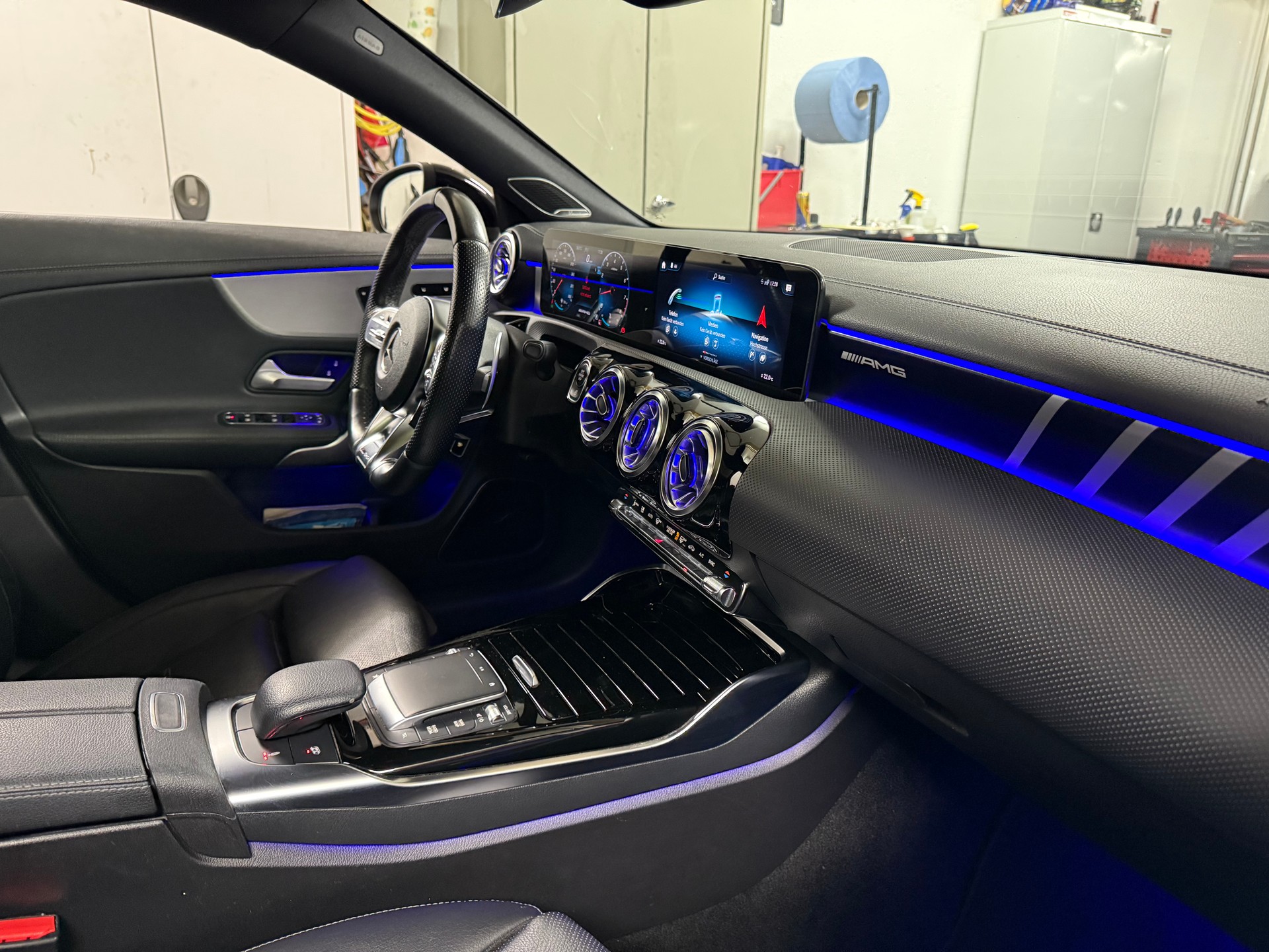 MERCEDES-BENZ CLA 45 S AMG 4Matic+ 8G-DCT-image-10