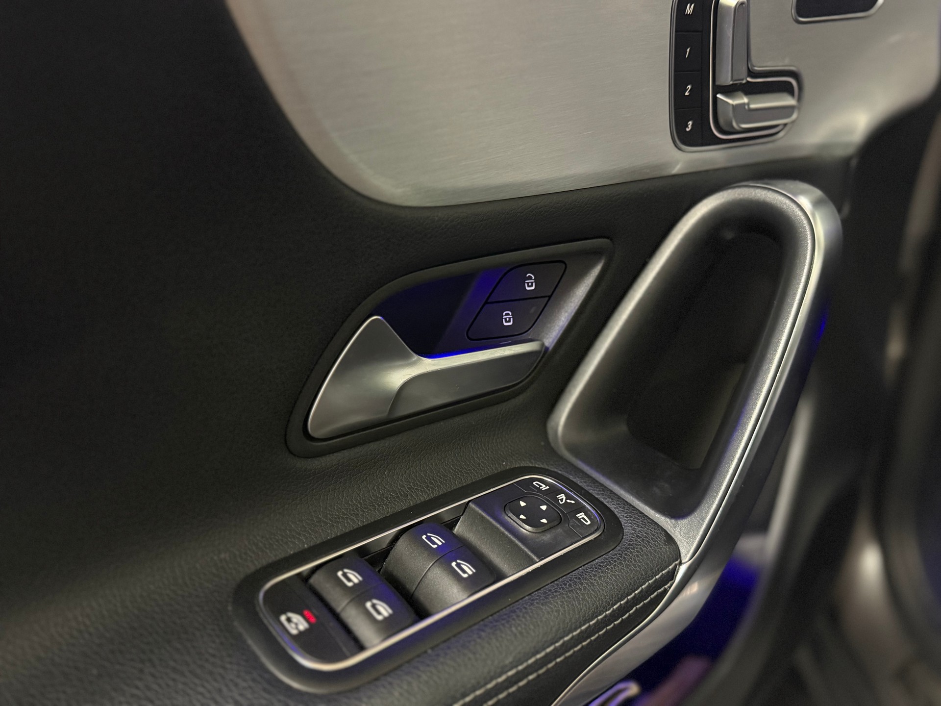 MERCEDES-BENZ CLA 45 S AMG 4Matic+ 8G-DCT-image-8