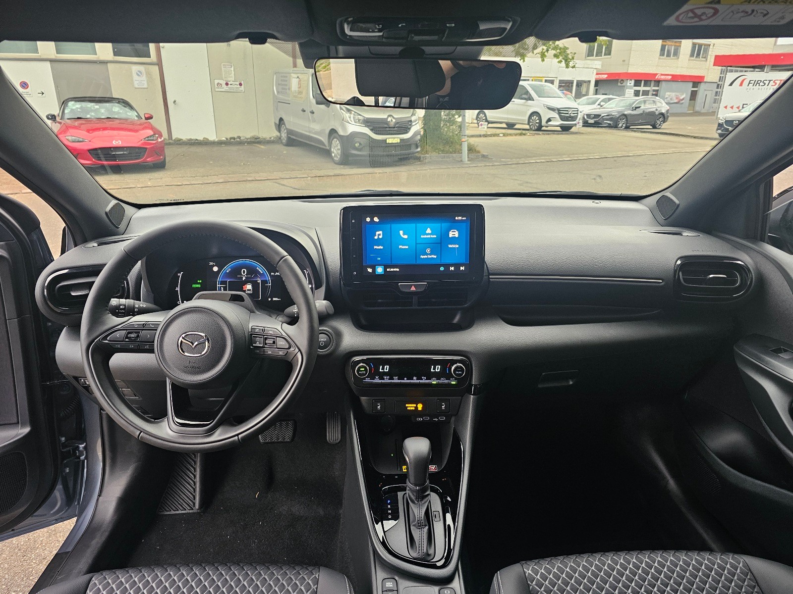 MAZDA 2 1.5 Hybrid Homura-image-10