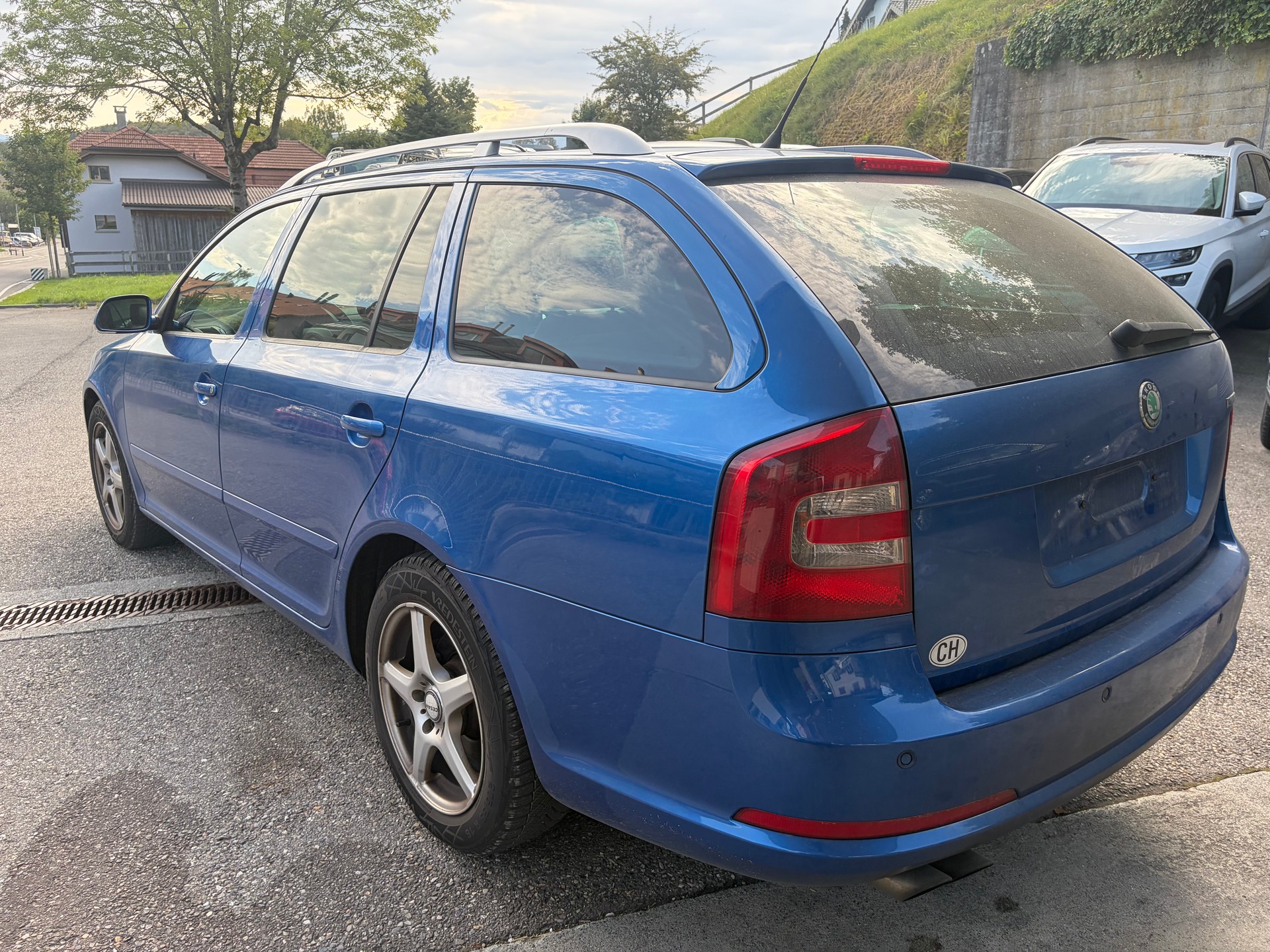SKODA Octavia 2.0 TDI RS-image-6