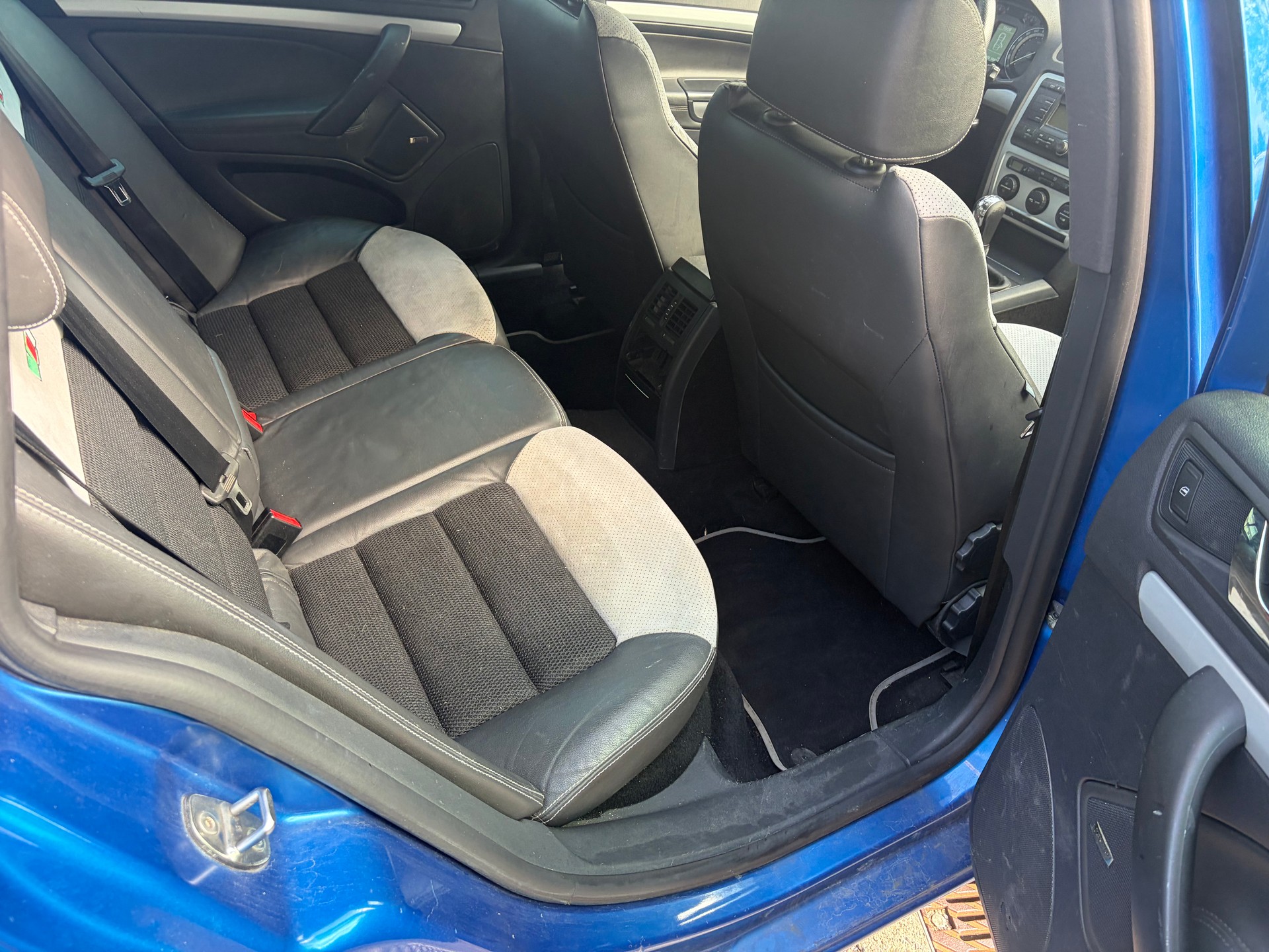 SKODA Octavia 2.0 TDI RS-image-14