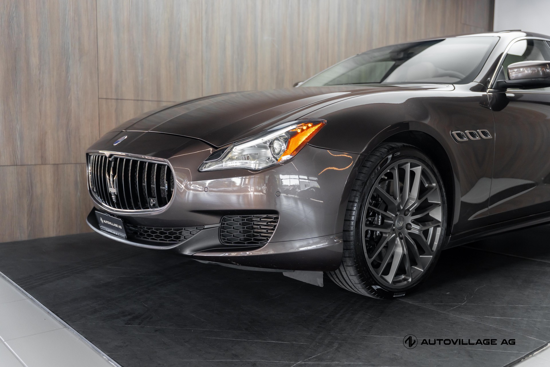 MASERATI Quattroporte 3.8 V8 DI Biturbo GTS Automatica-image-25