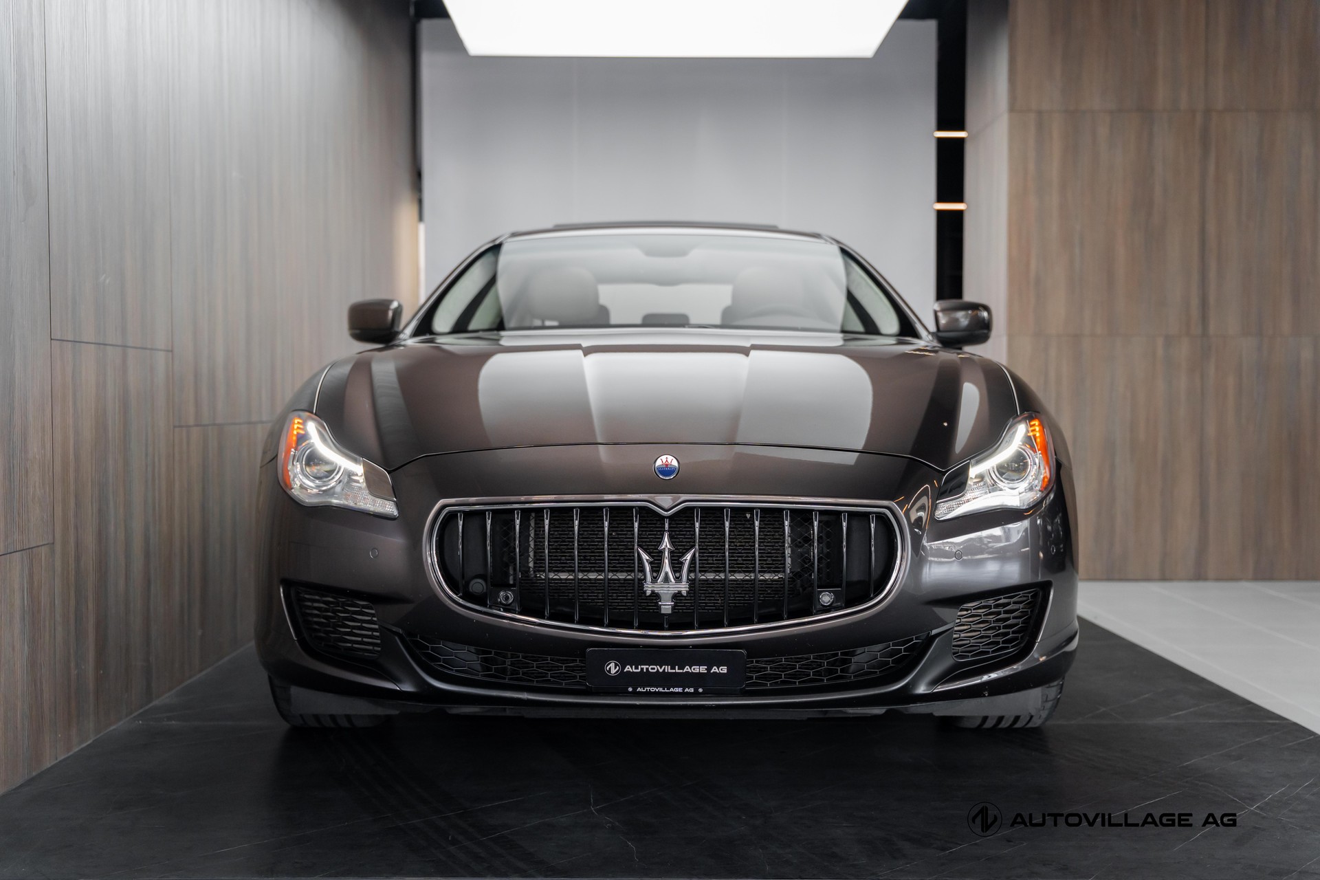 MASERATI Quattroporte 3.8 V8 DI Biturbo GTS Automatica-image-29