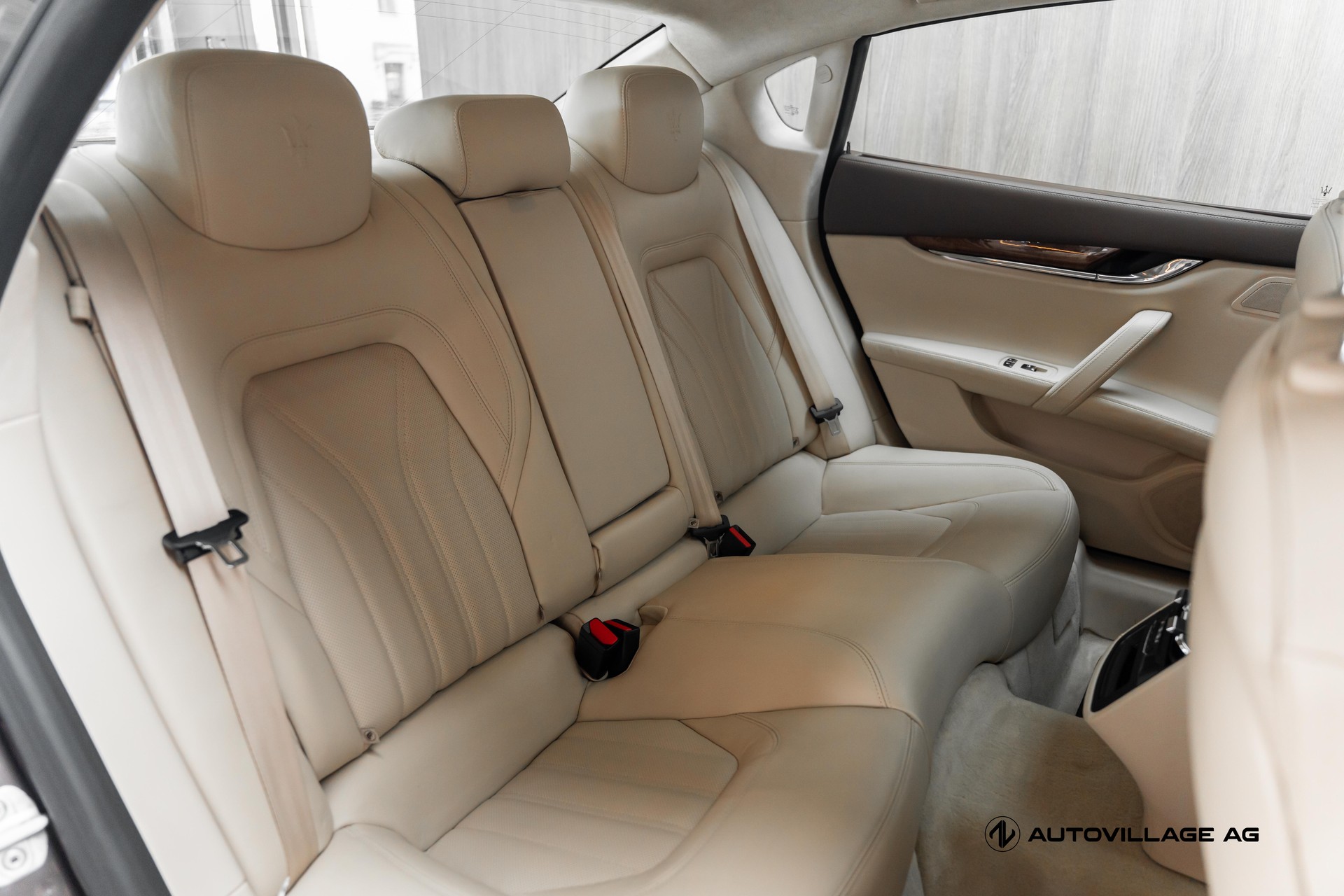 MASERATI Quattroporte 3.8 V8 DI Biturbo GTS Automatica-image-12