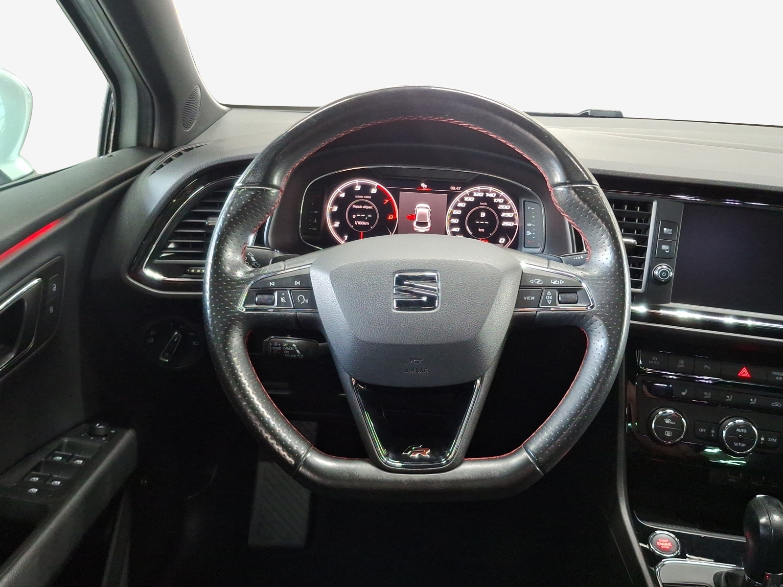 SEAT Leon 2.0 TSI FR DSG-image-8