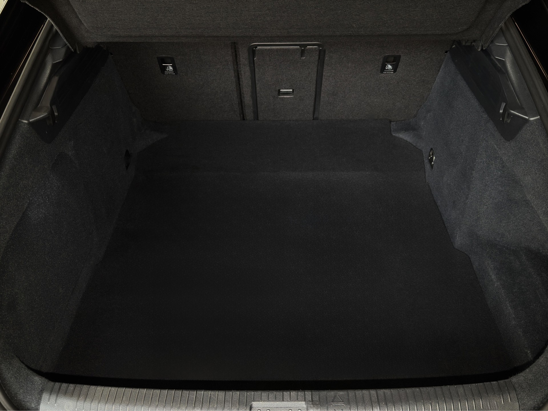 VW Arteon Limousine 2.0 TSI R 4M. DSG "Sportsitze Leder Carbon-Pano-Head Up-AHK"-image-24