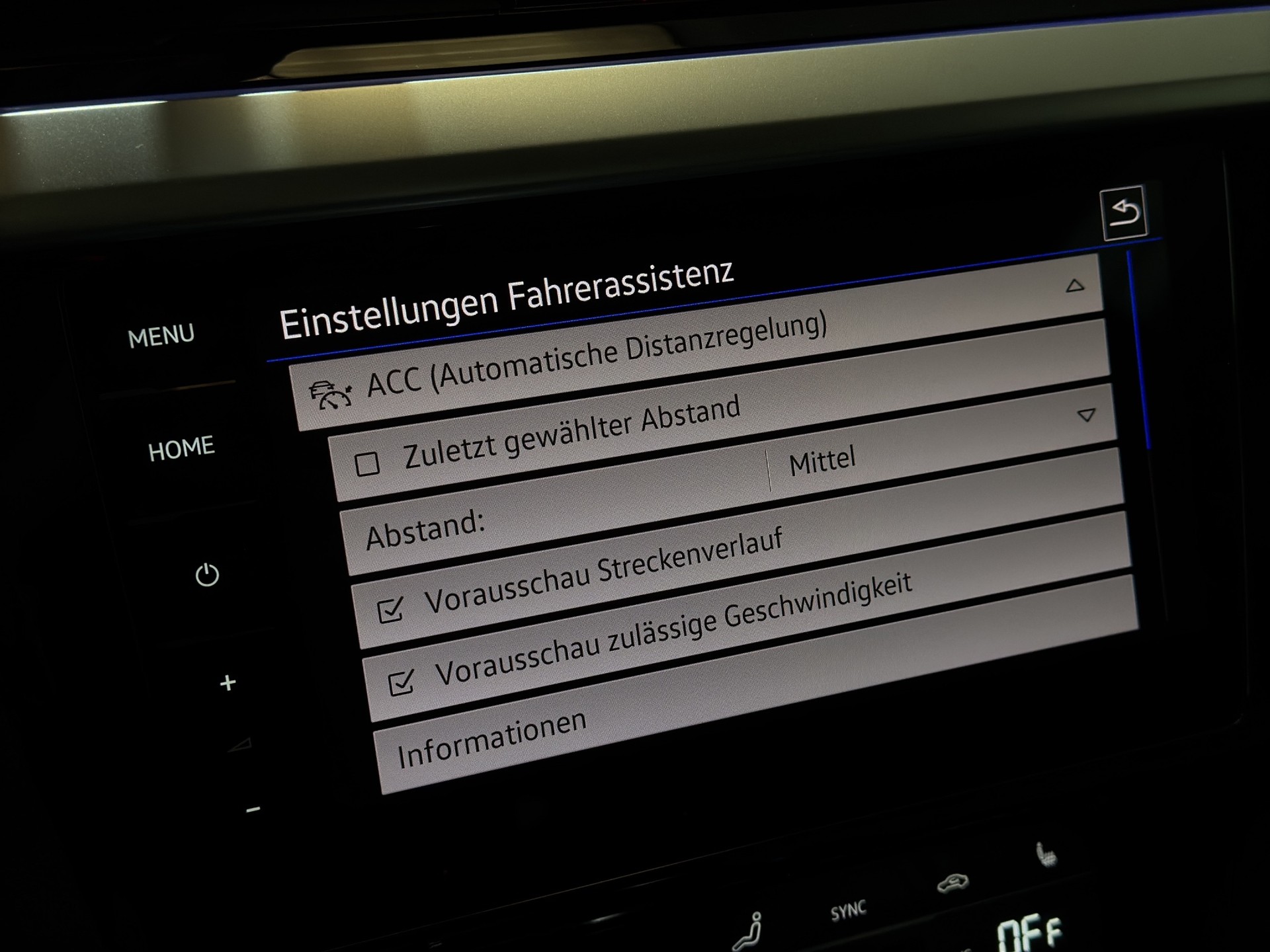 VW Arteon Limousine 2.0 TSI R 4M. DSG "Sportsitze Leder Carbon-Pano-Head Up-AHK"-image-22