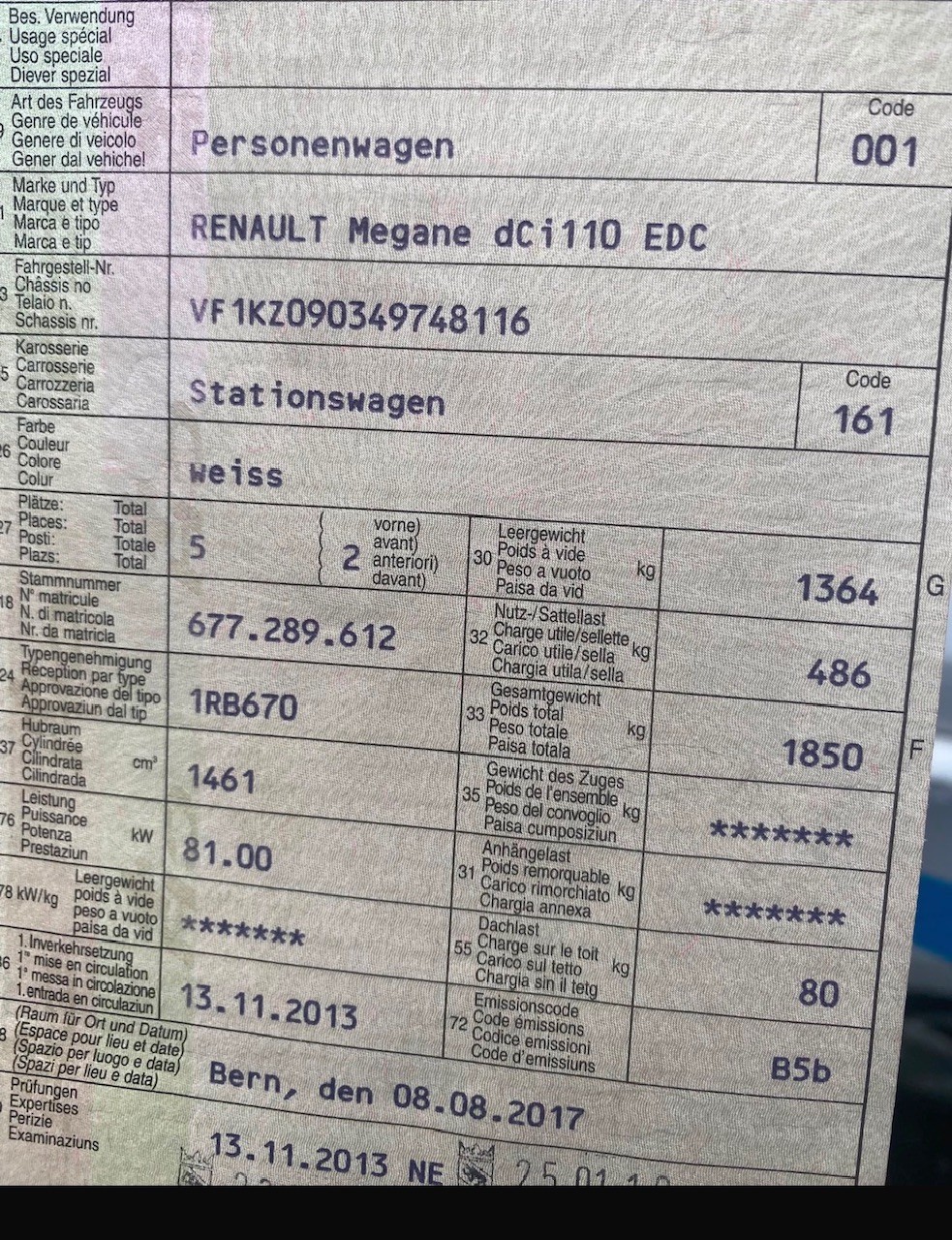 RENAULT Mégane Grandtour 1.5 dCi Swiss Edition EDC-image-9