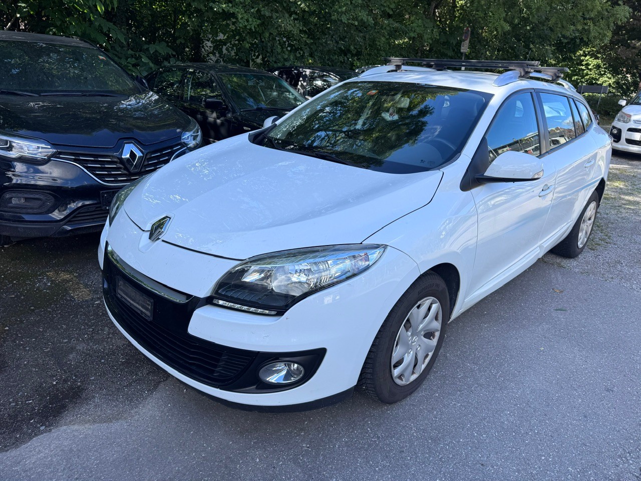 RENAULT Mégane Grandtour 1.5 dCi Swiss Edition EDC-image-1
