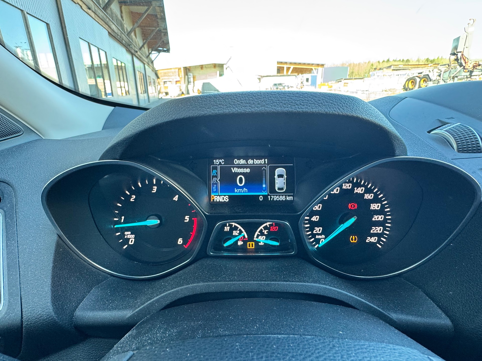 FORD Kuga 2.0 TDCi Titanium S 4WD PowerShift-image-5