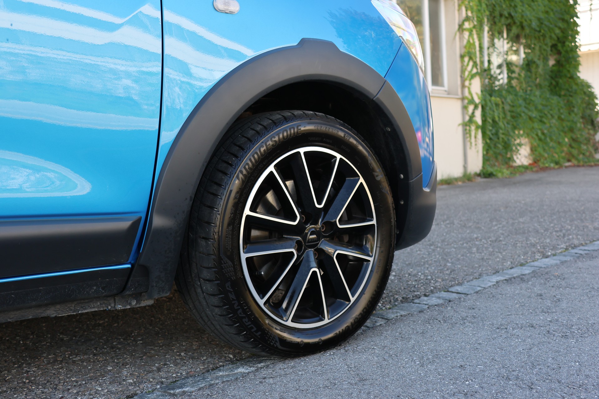 DACIA Lodgy TCE 130 Stepway 7PL-image-3