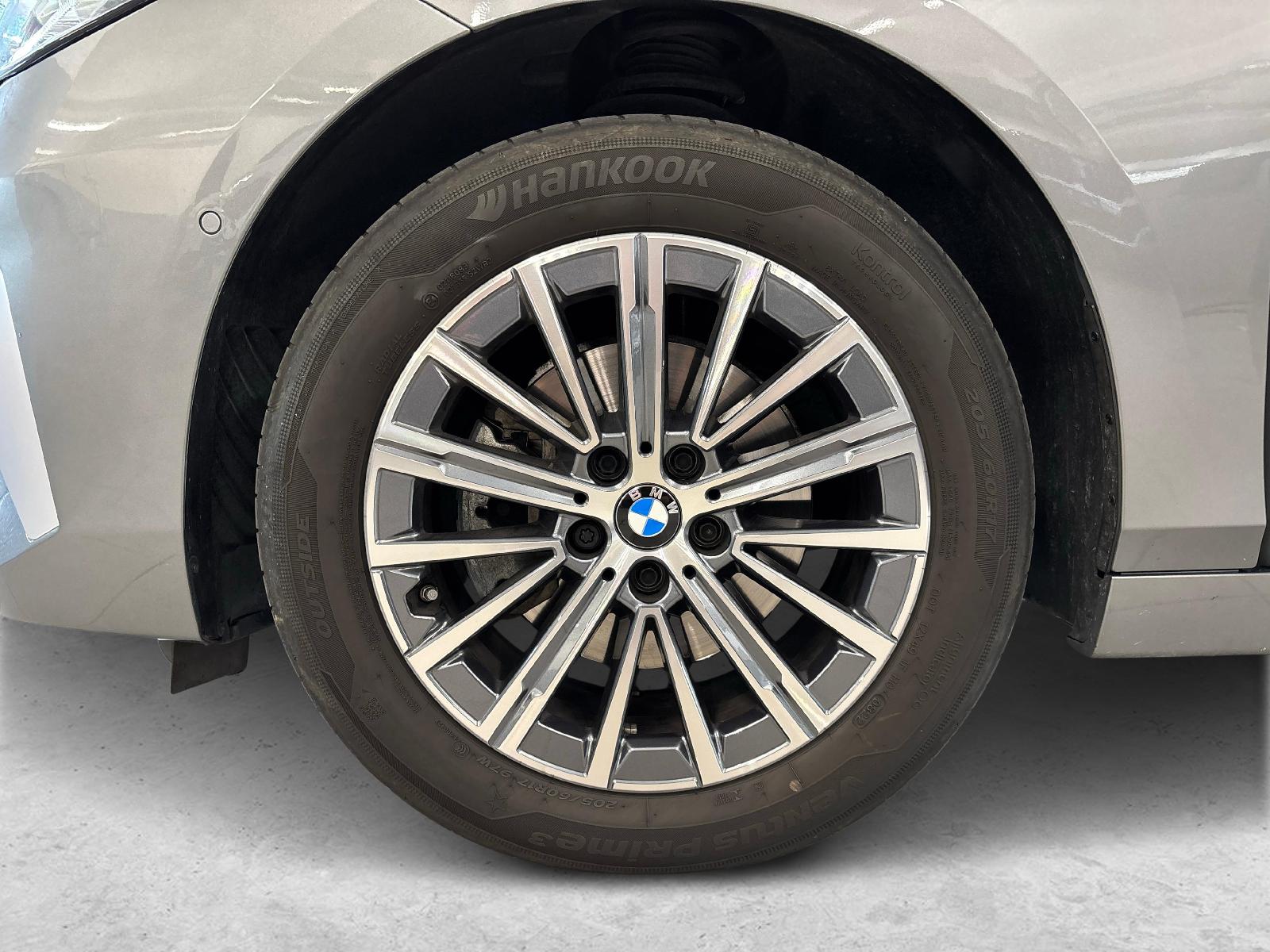 BMW 218d SDKG Active Tourer-image-19