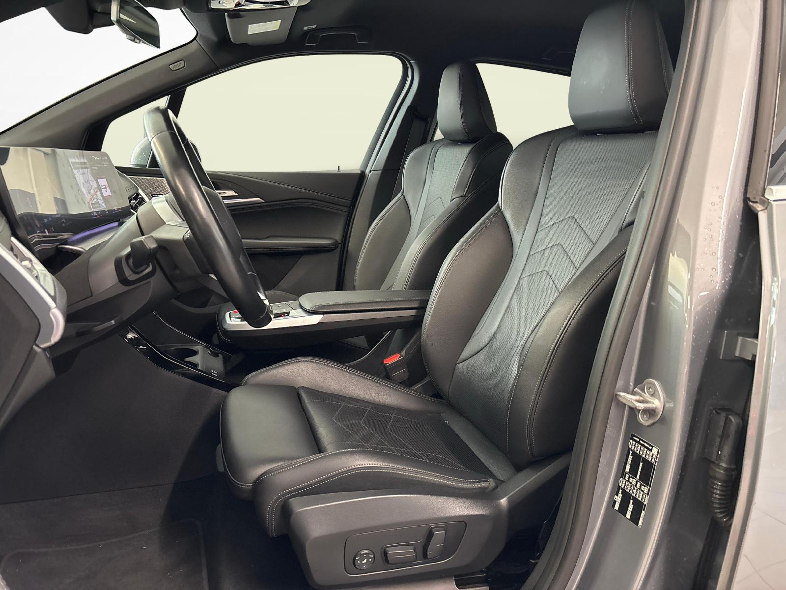 BMW 218d SDKG Active Tourer-image-8