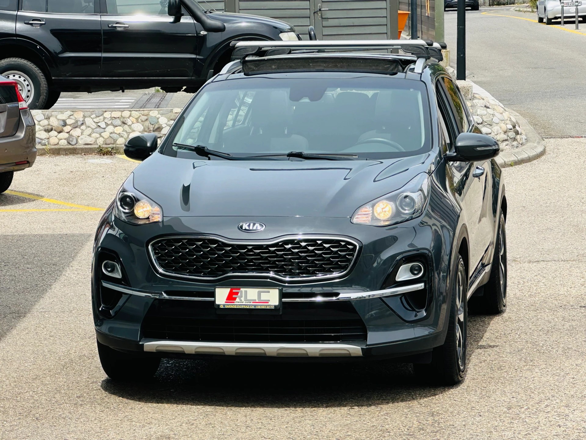 KIA Sportage 1.6CRDi Trend 4WD Automat-image-2