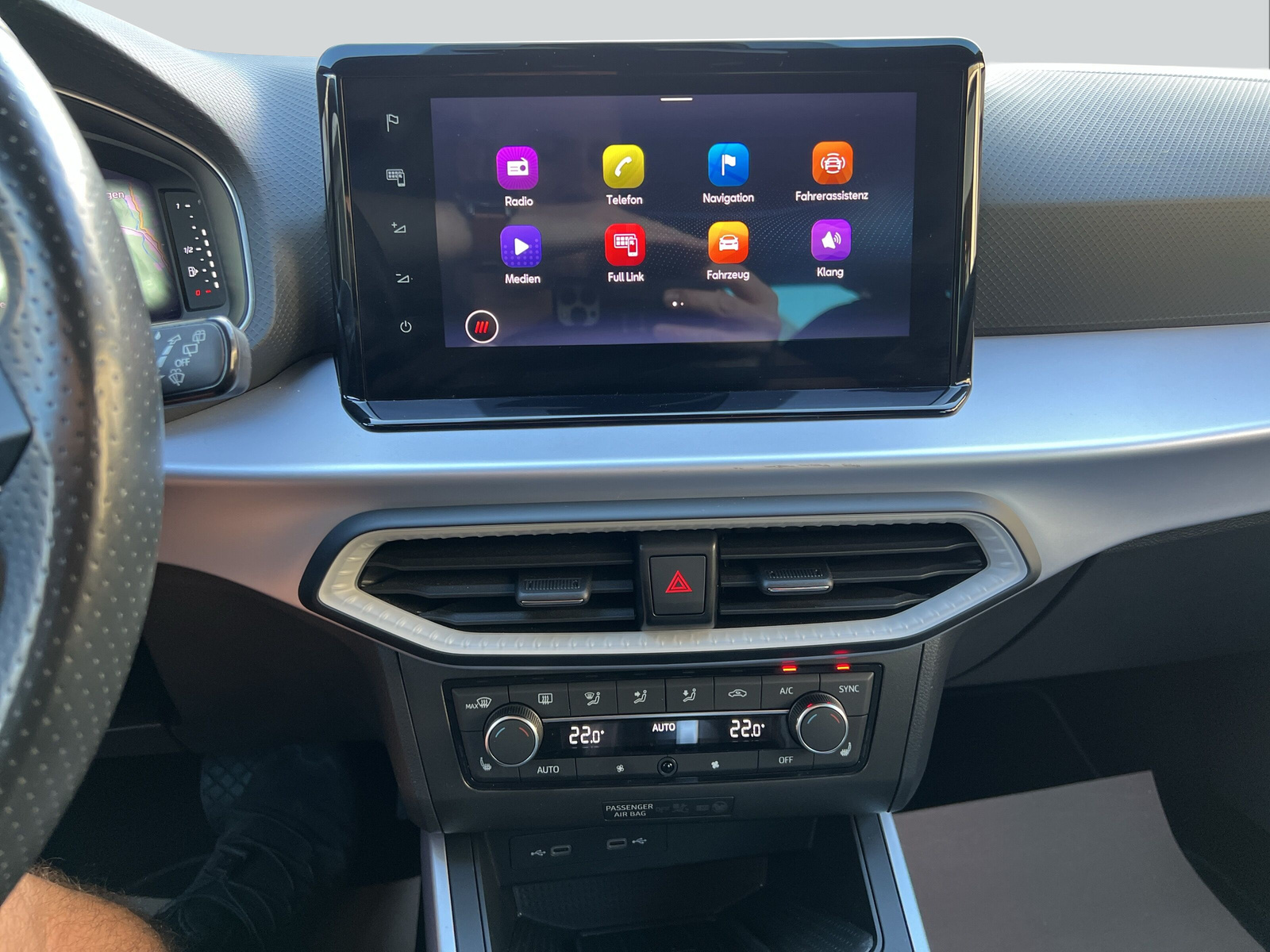 SEAT Arona 1.5 Eco TSI FR DSG-image-15