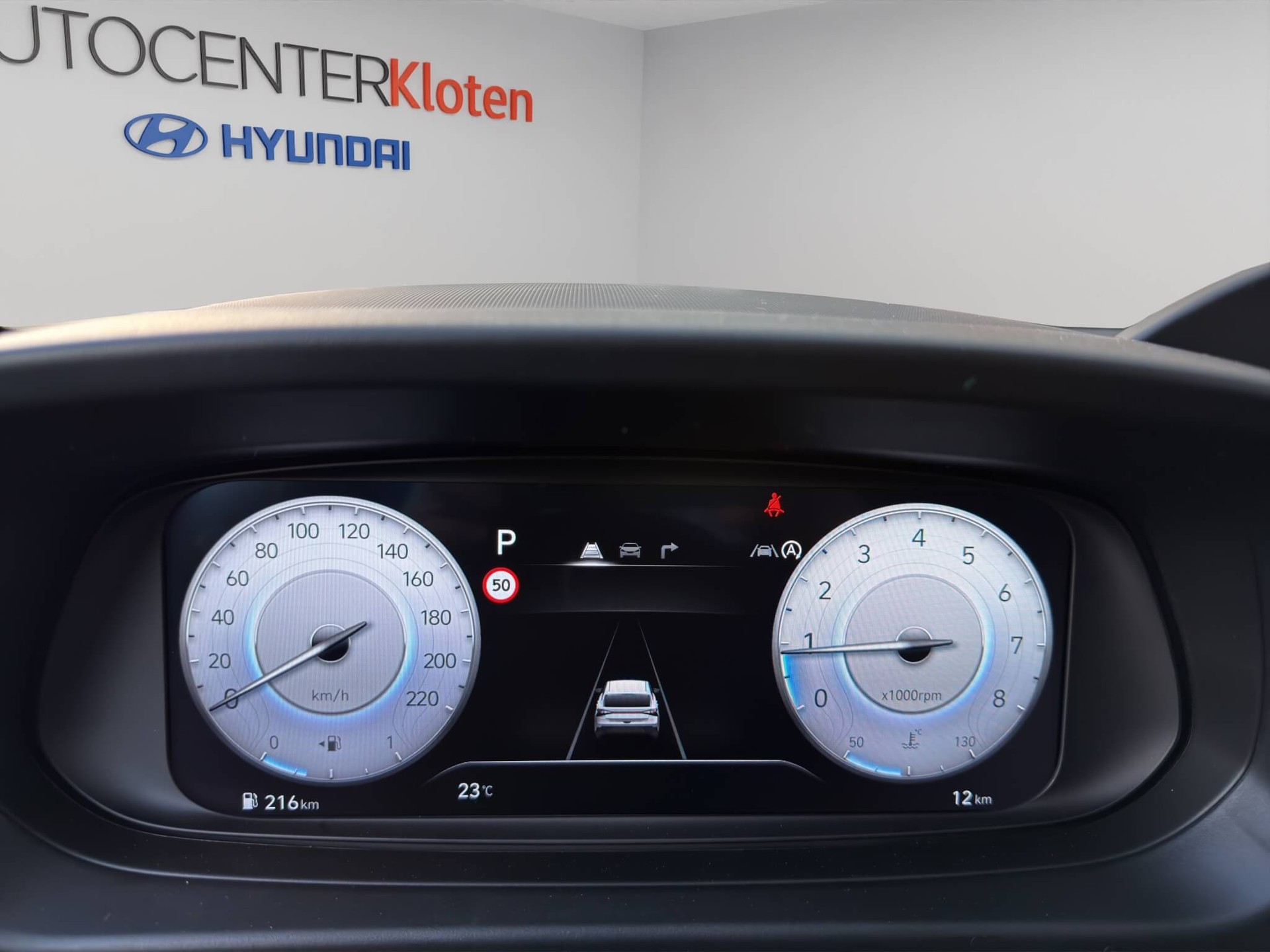 HYUNDAI i20 1.0 T-GDi Amplia Go-image-8