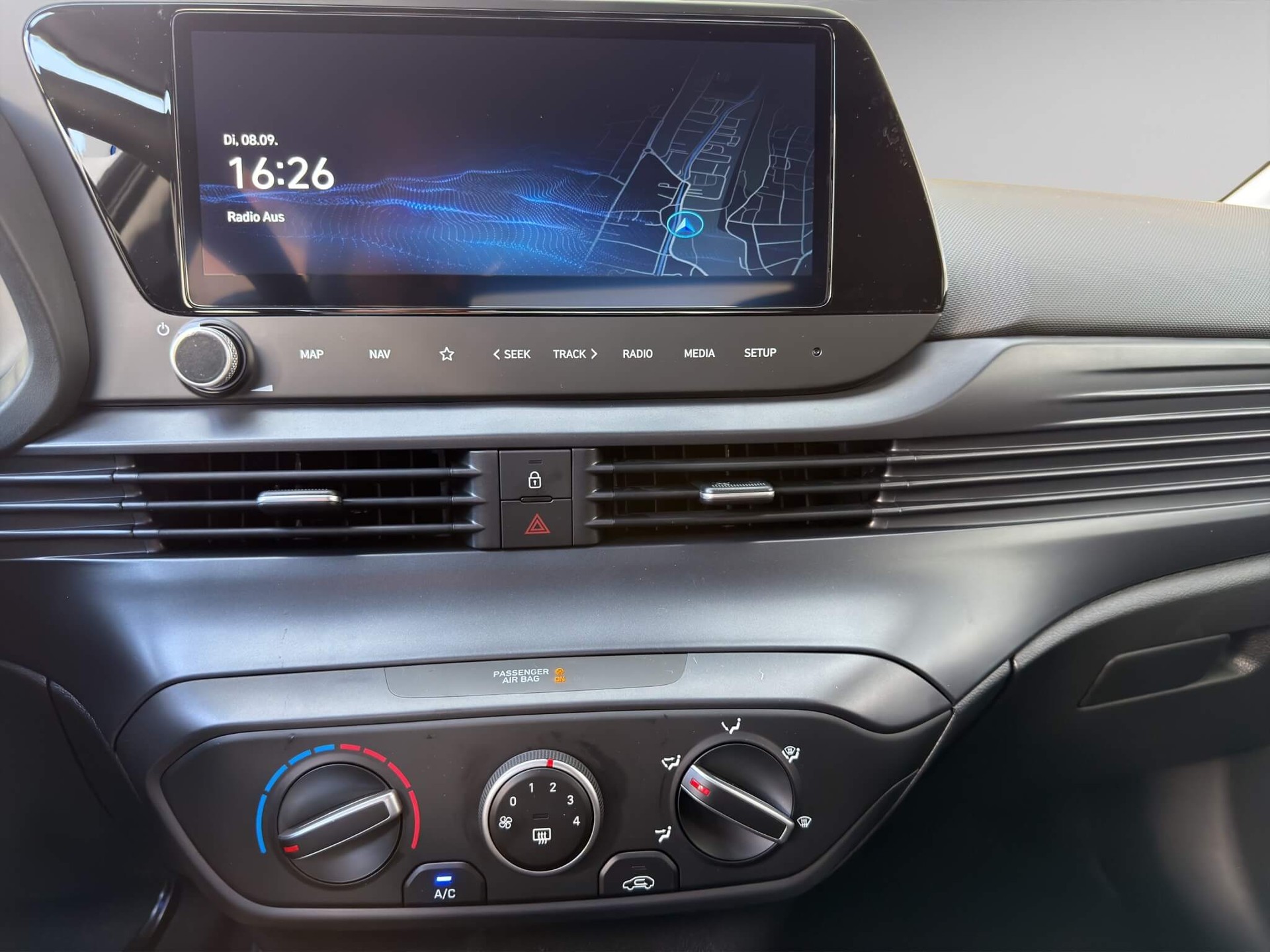 HYUNDAI i20 1.0 T-GDi Amplia Go-image-10