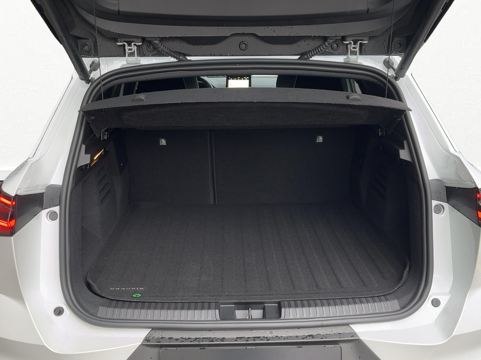 MITSUBISHI Grandis 1.8 HEV Instyle-image-11